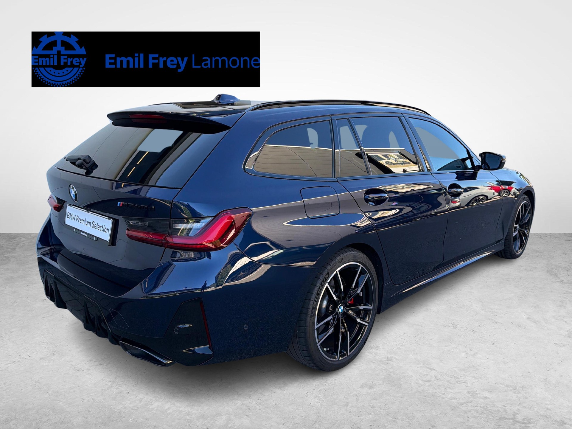 BMW M340d xDrive Touring-image-5