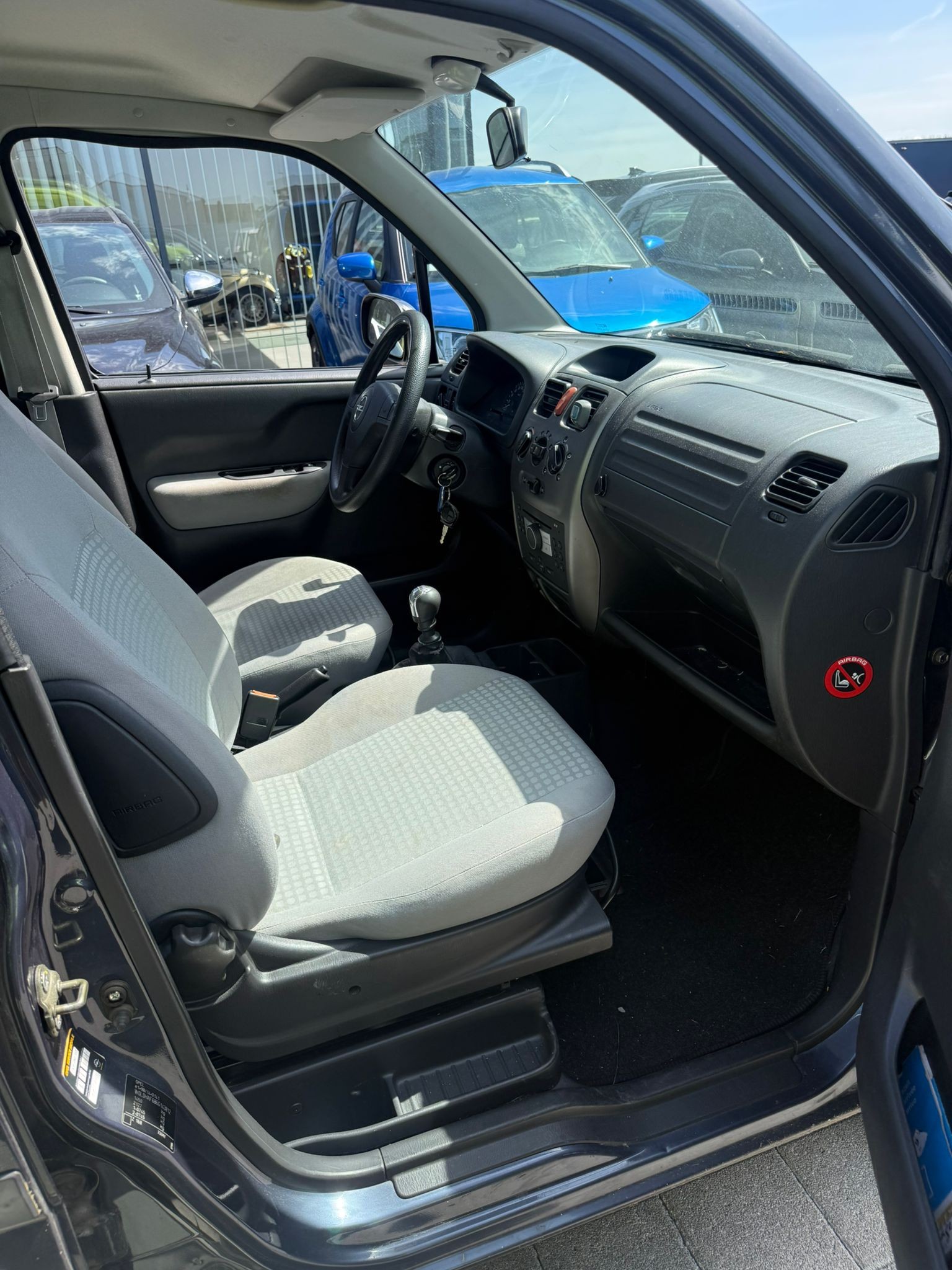 OPEL Agila 1.2 TP Cosmo-image-16