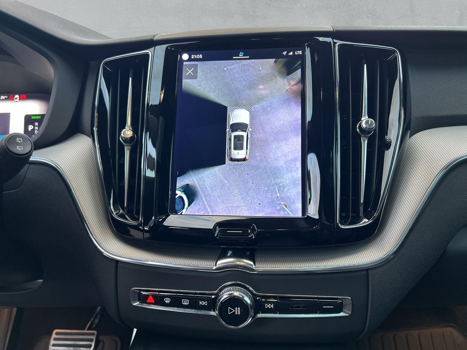 VOLVO XC60 2.0 T6 TE R-Design eAWD (CH)-image-18