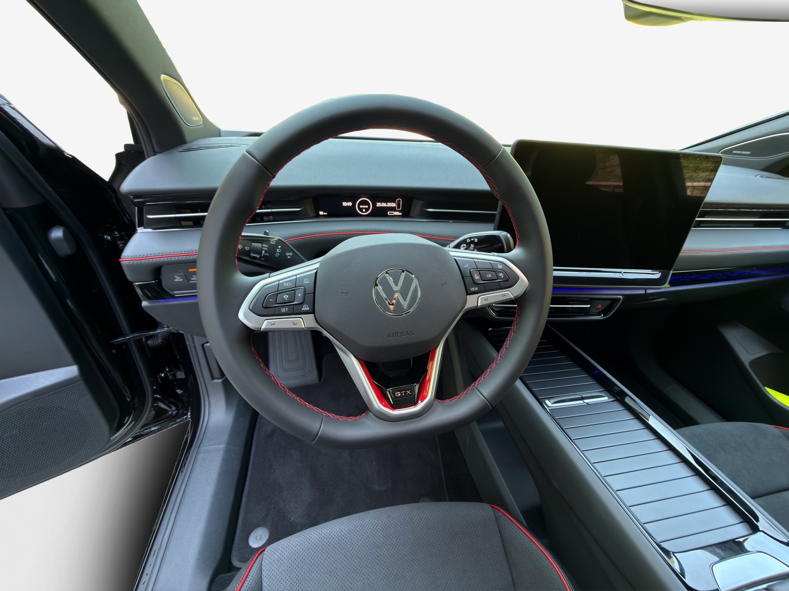 VW ID.7 Tourer GTX 86 kWh GTX 4 Motion-image-9