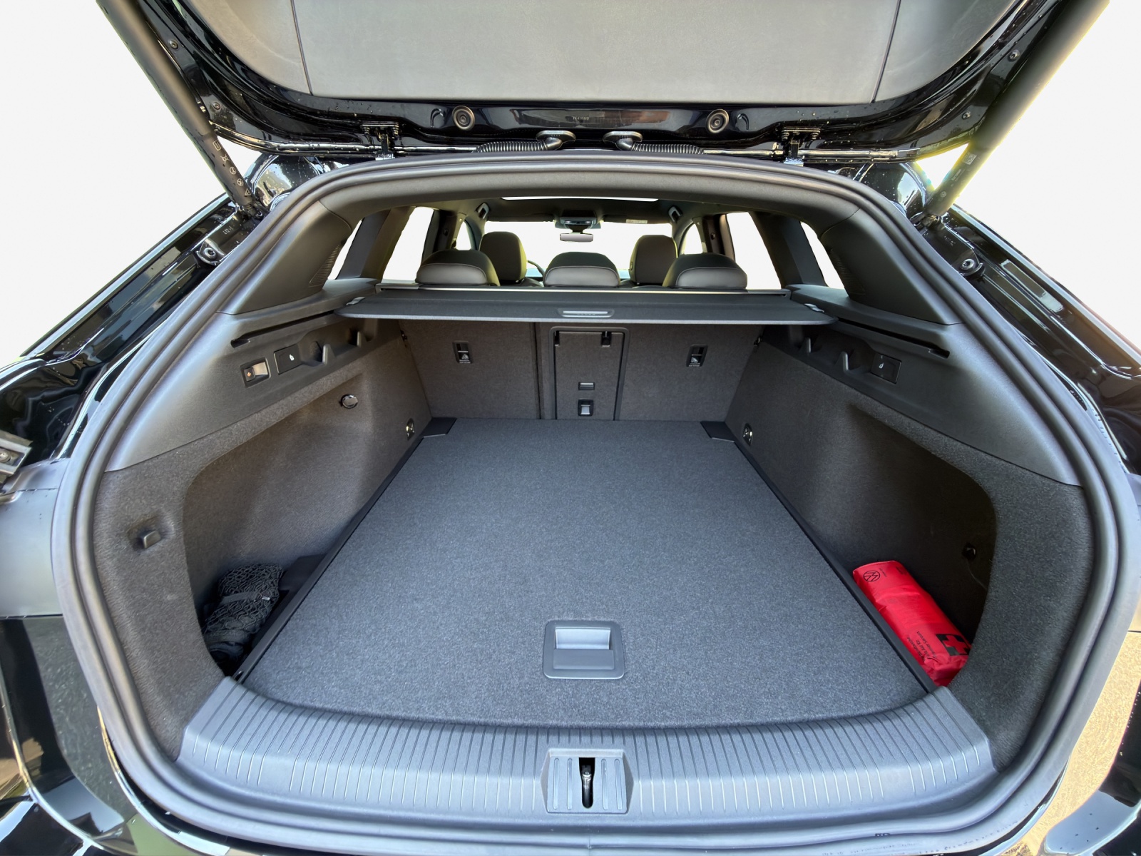 VW ID.7 Tourer GTX 86 kWh GTX 4 Motion-image-12