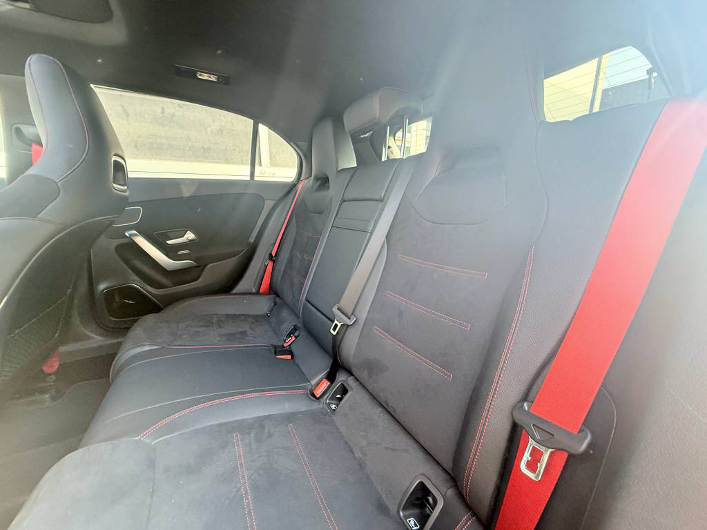 MERCEDES-BENZ A 45 S AMG 4matic+ CH-image-8