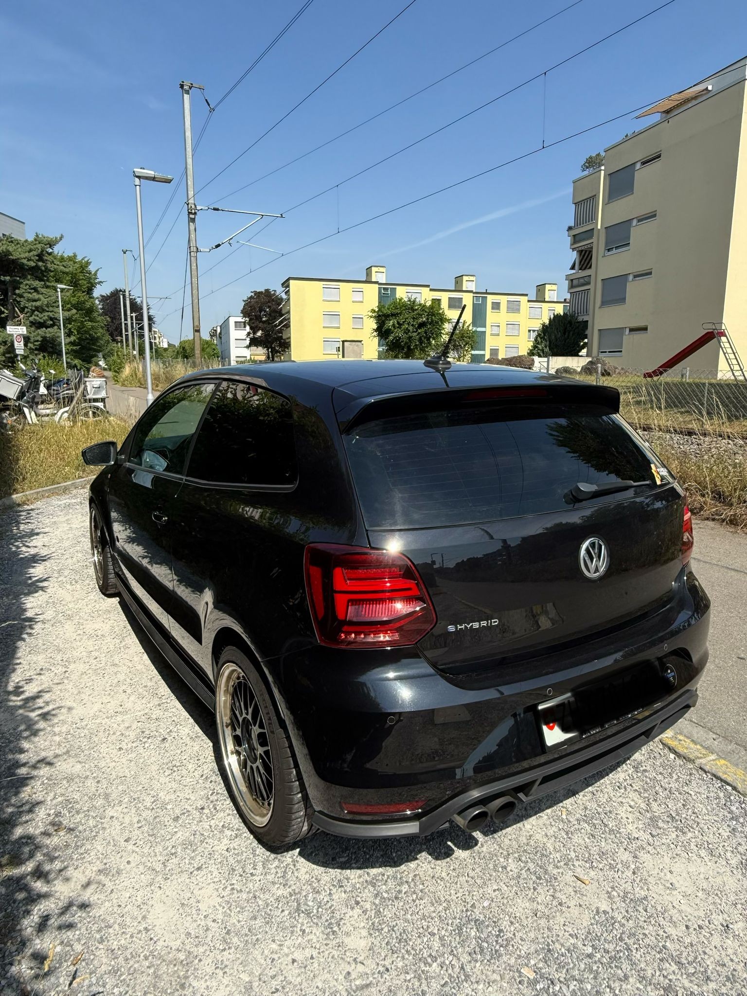 VW 1.8 TSI GTI DSG mit Sportfahrwerk und Panorama-image-3