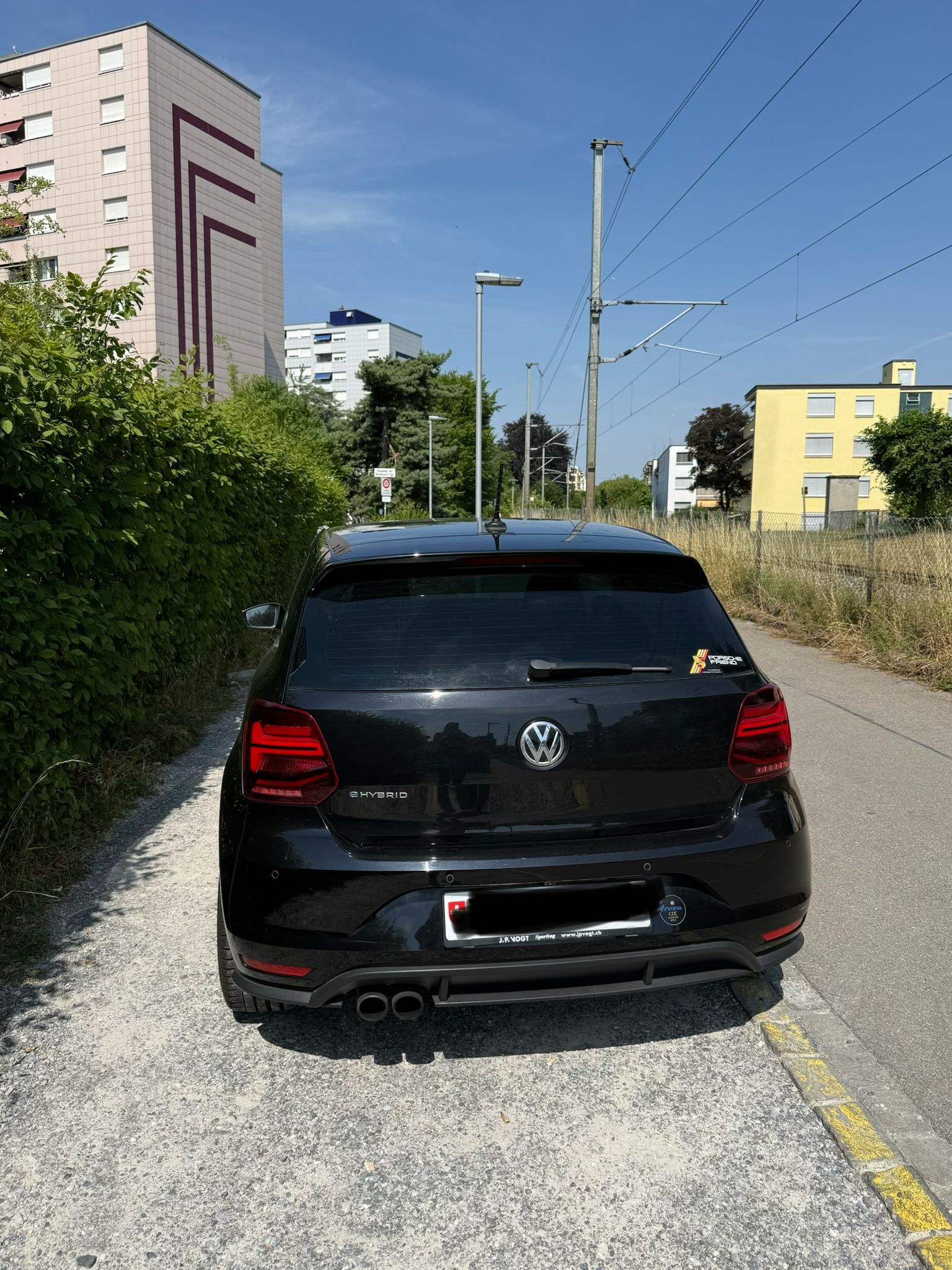 VW 1.8 TSI GTI DSG mit Sportfahrwerk und Panorama-image-4