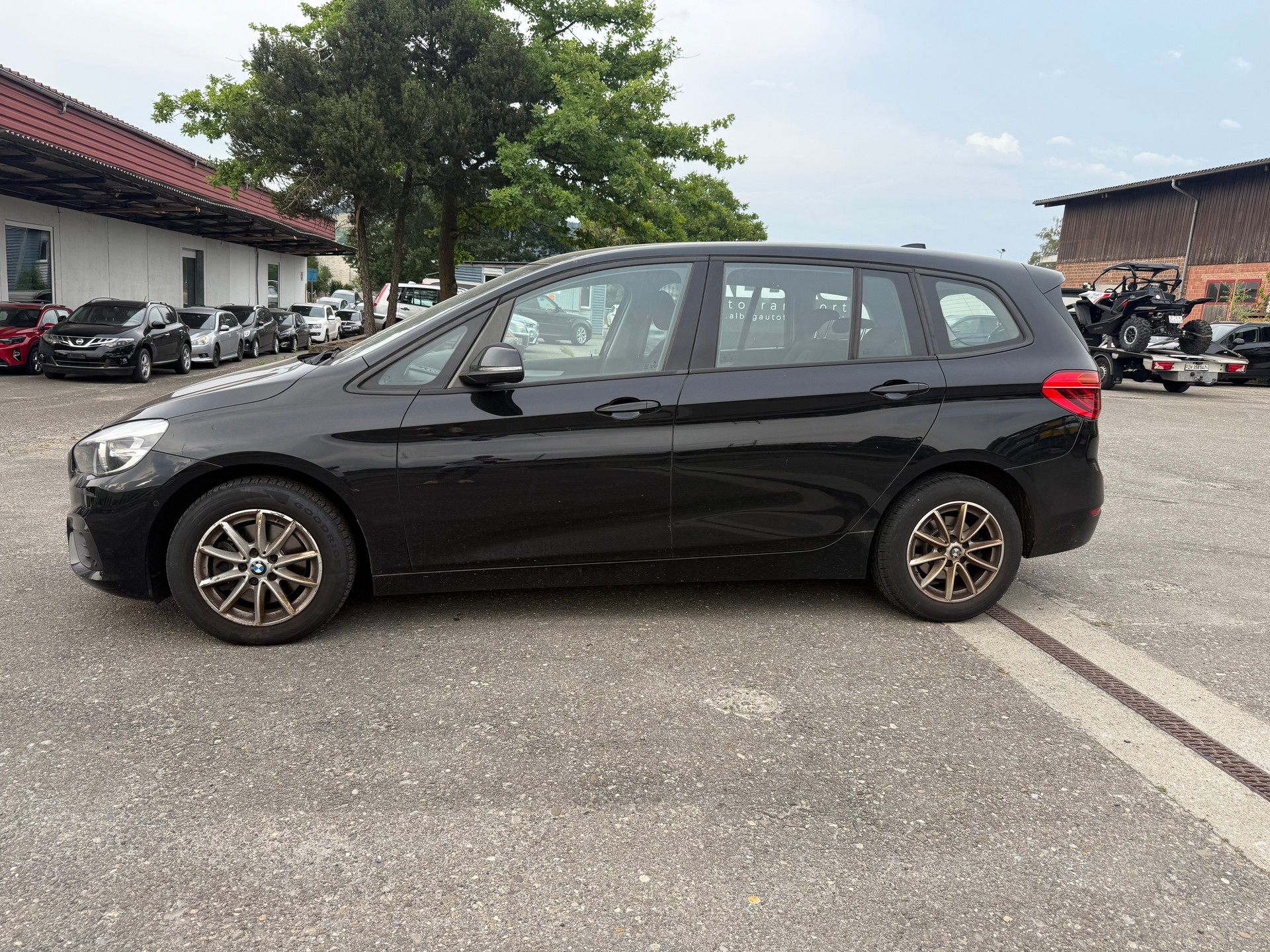 BMW 218d Gran Tourer M Sport-image-3
