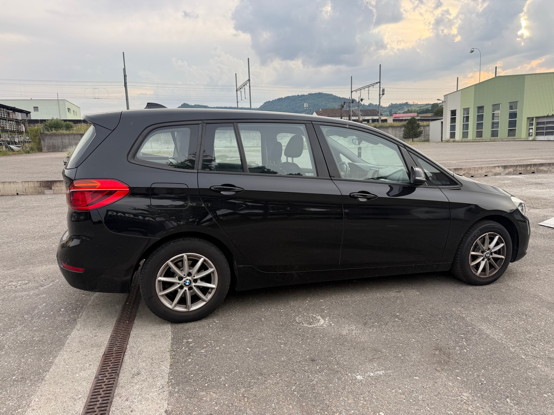 BMW 218d Gran Tourer M Sport-image-0