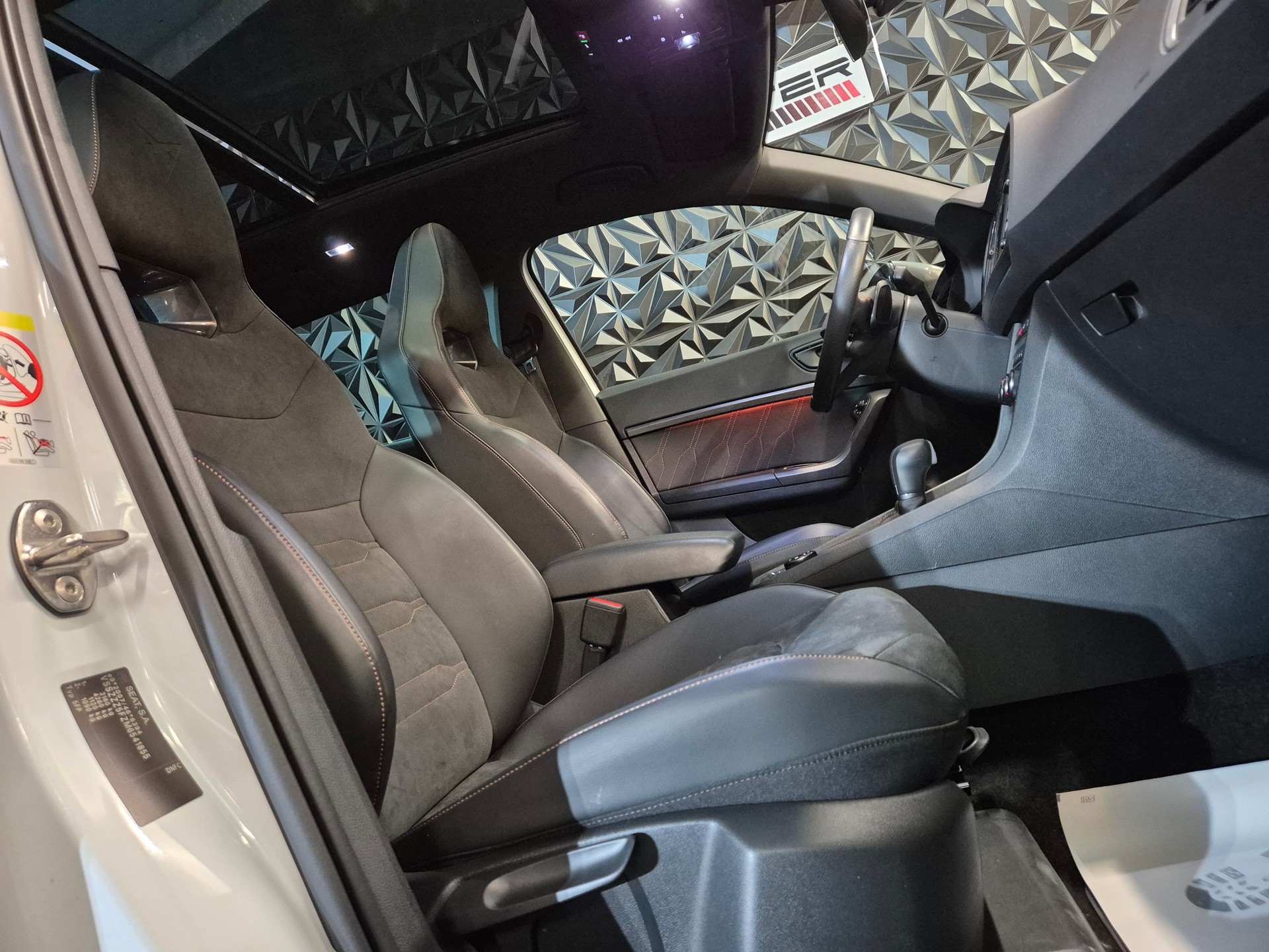 CUPRA Ateca 2.0TSI 4Drive DSG, FACELIFT-MODELL-image-21
