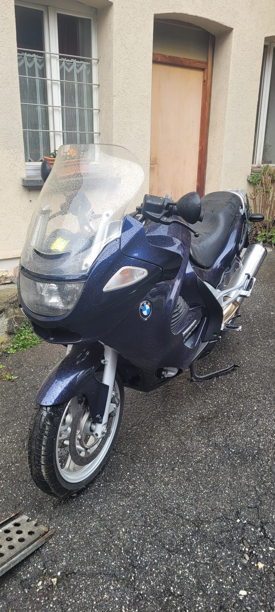 BMW K 1200 GT-image-1