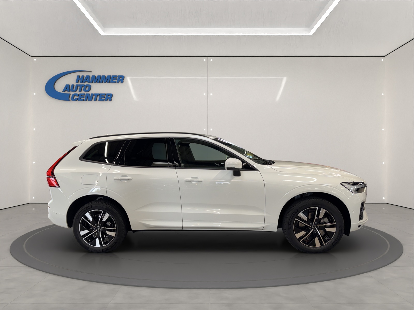 VOLVO XC60 2.0 T6 TE Core eAWD-image-5