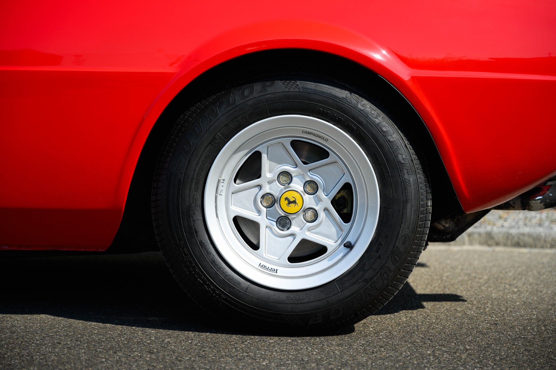 FERRARI 308 GT4-image-7