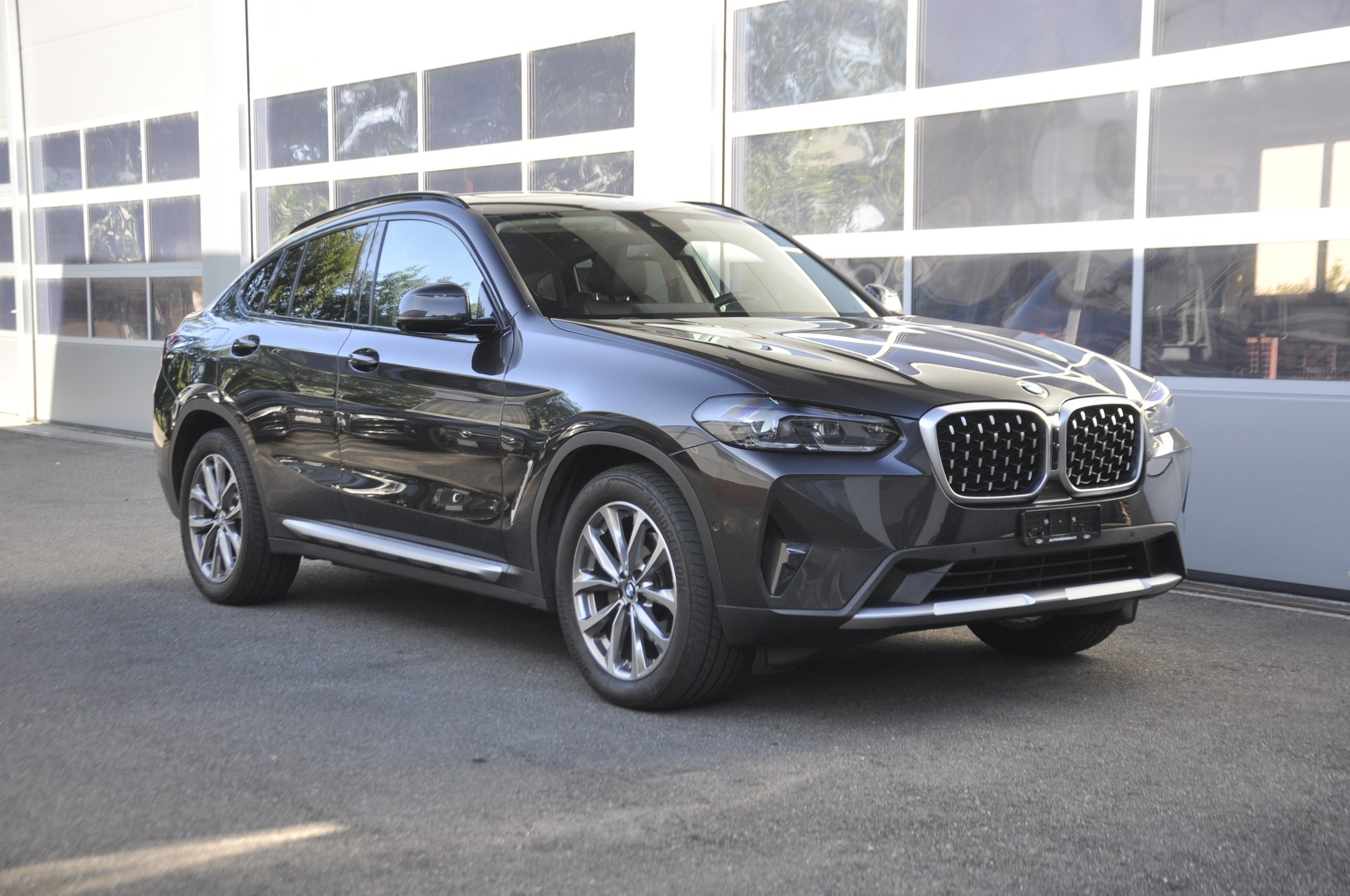 BMW X4 xDrive 48V 20d Steptronic I Panoramadach-image-0
