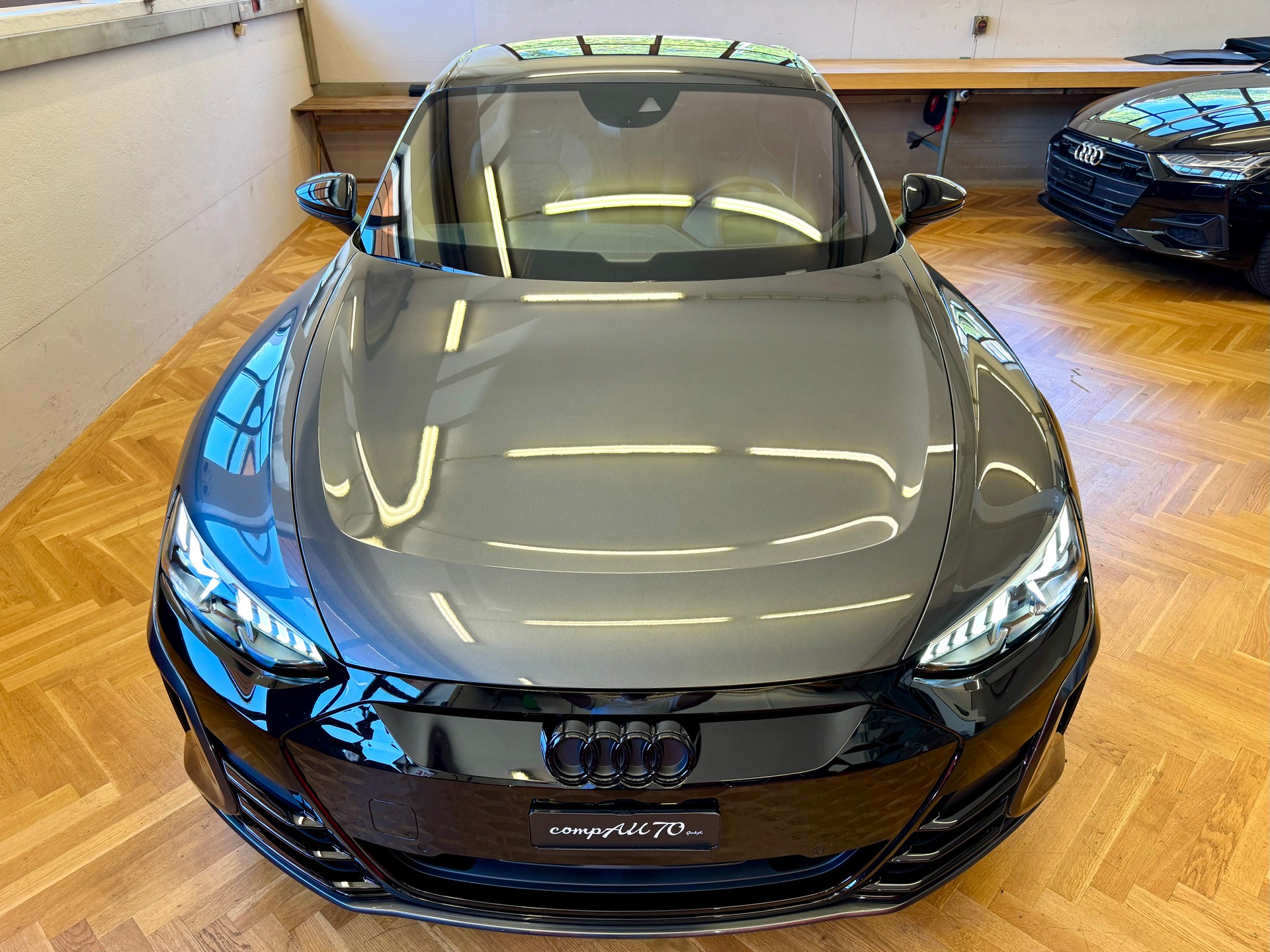 AUDI RS e-tron GT quattro-image-14