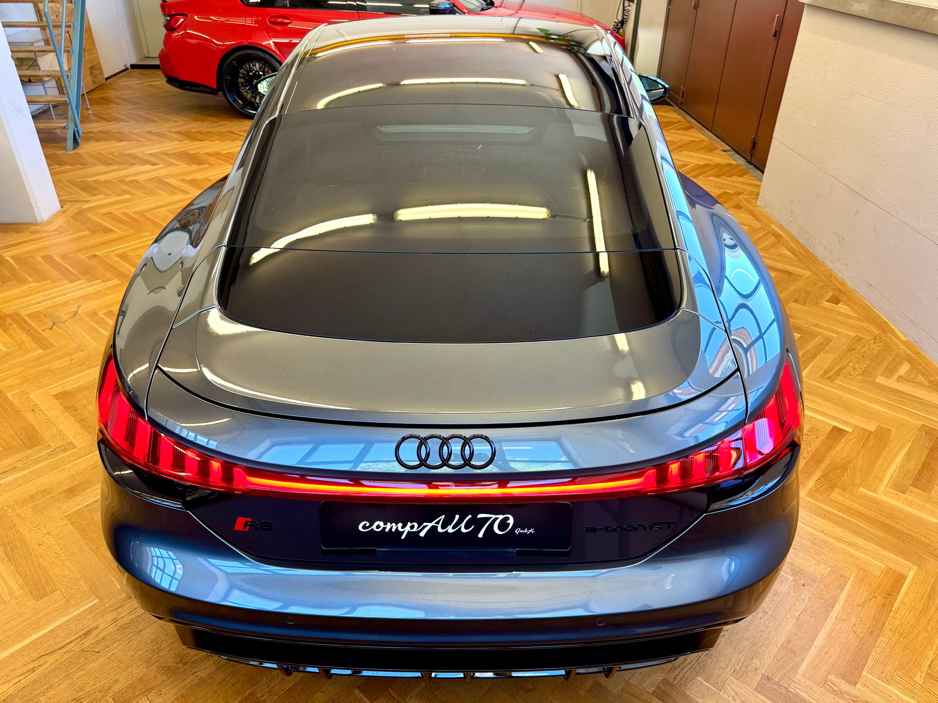 AUDI RS e-tron GT quattro-image-10