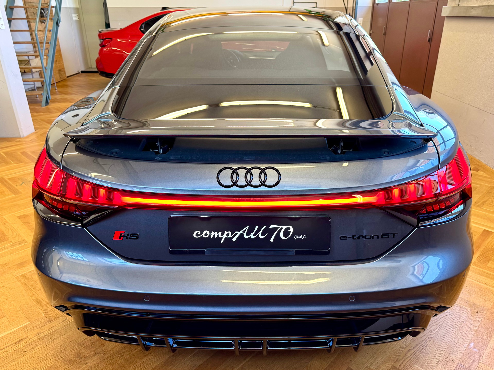 AUDI RS e-tron GT quattro-image-9