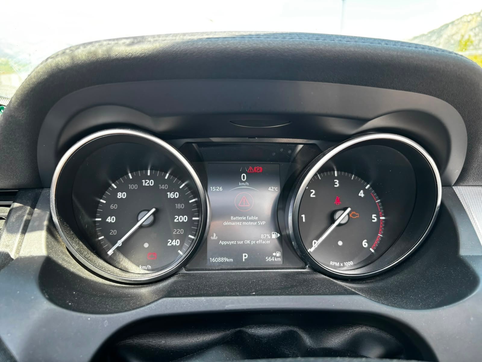 LAND ROVER Range Rover Evoque 2.0 TD4 SE Dynamic AT9-image-8