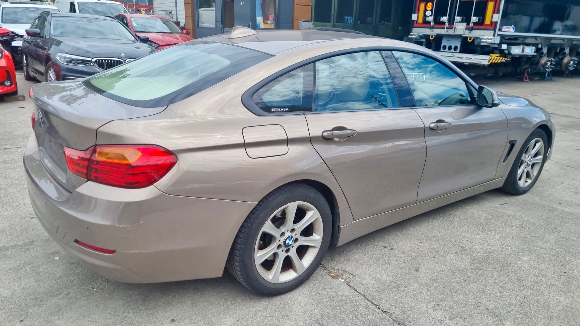 BMW 420i Gran Coupé Steptronic-image-3