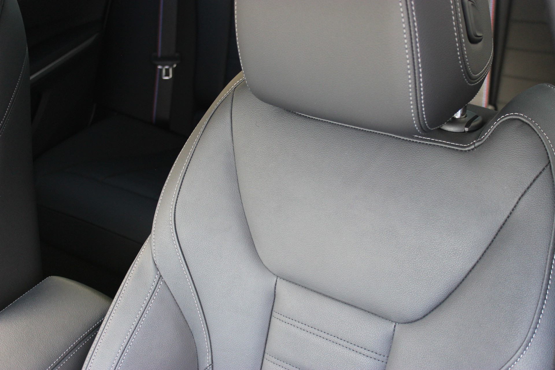 BMW 320d xDrive 48V Touring M Sport Pro-image-19