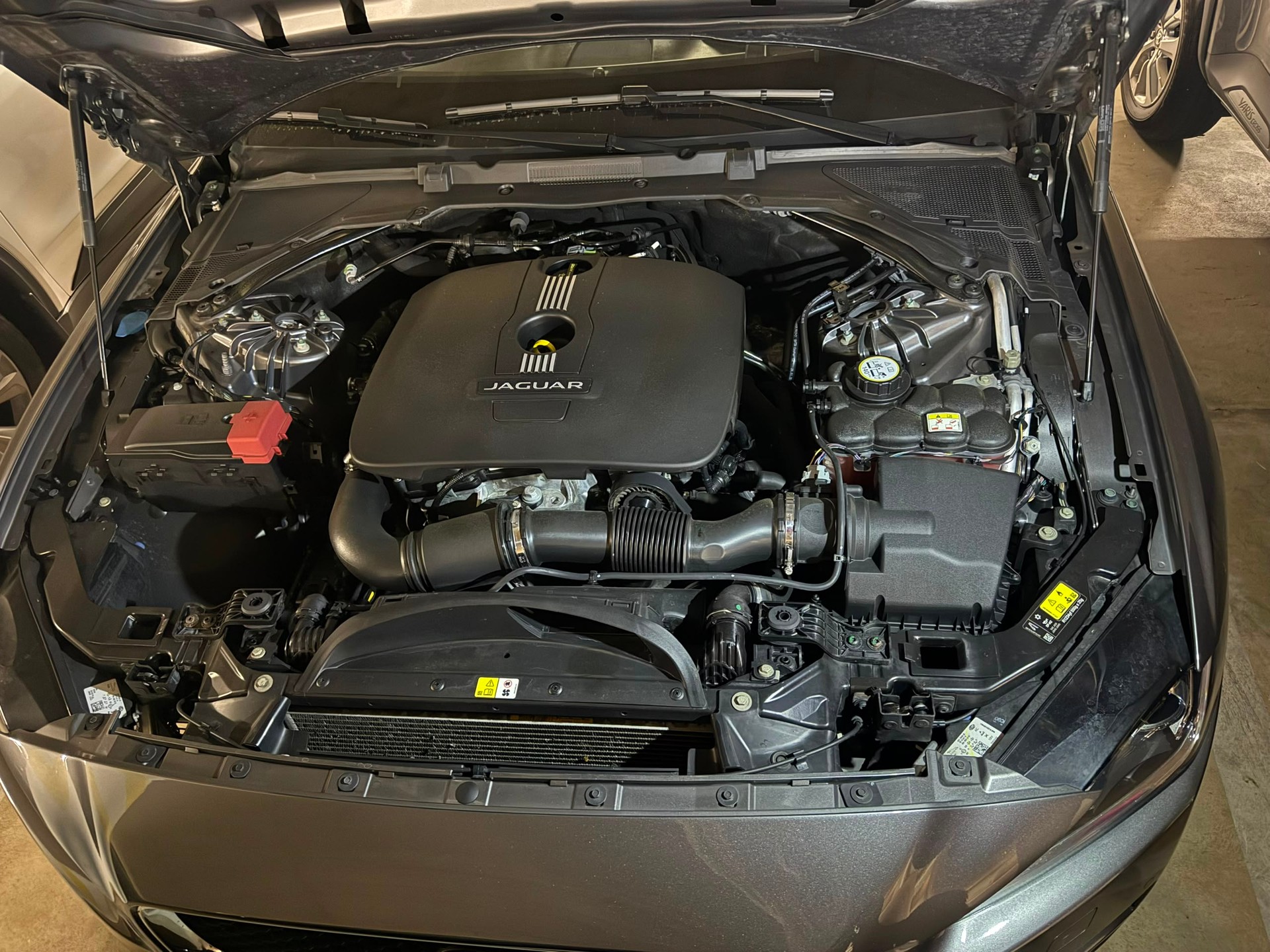 JAGUAR 2.0 T 200 Prestige-image-5