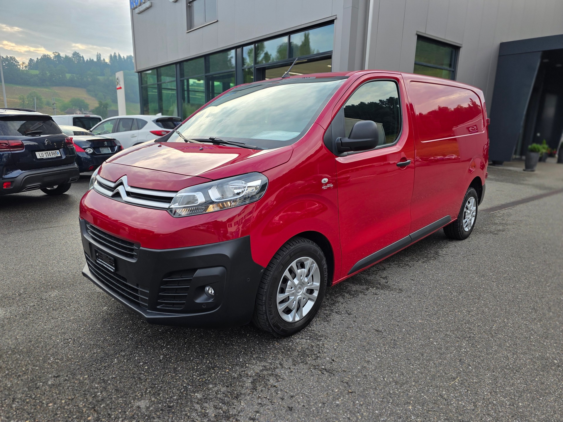 CITROEN Jumpy 2.0 BlueHDi 120 M Komfort-image-0