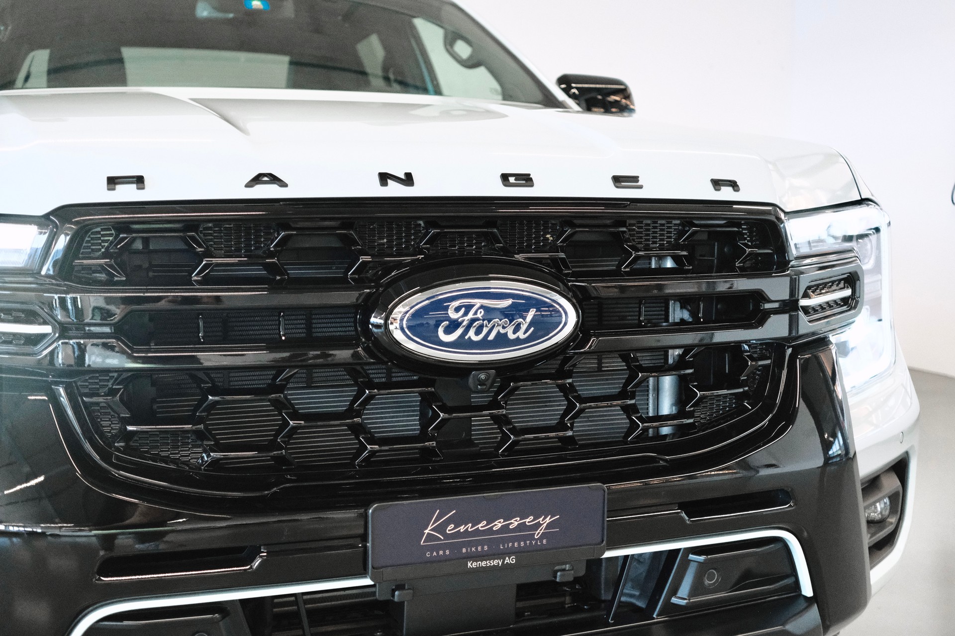FORD RANGER STORMTRAK SONDERMODELL | DOPPELKABINE | ALLRAD | 10-GANG AUTOMATIK | PLUGIN-HYBRID-image-6