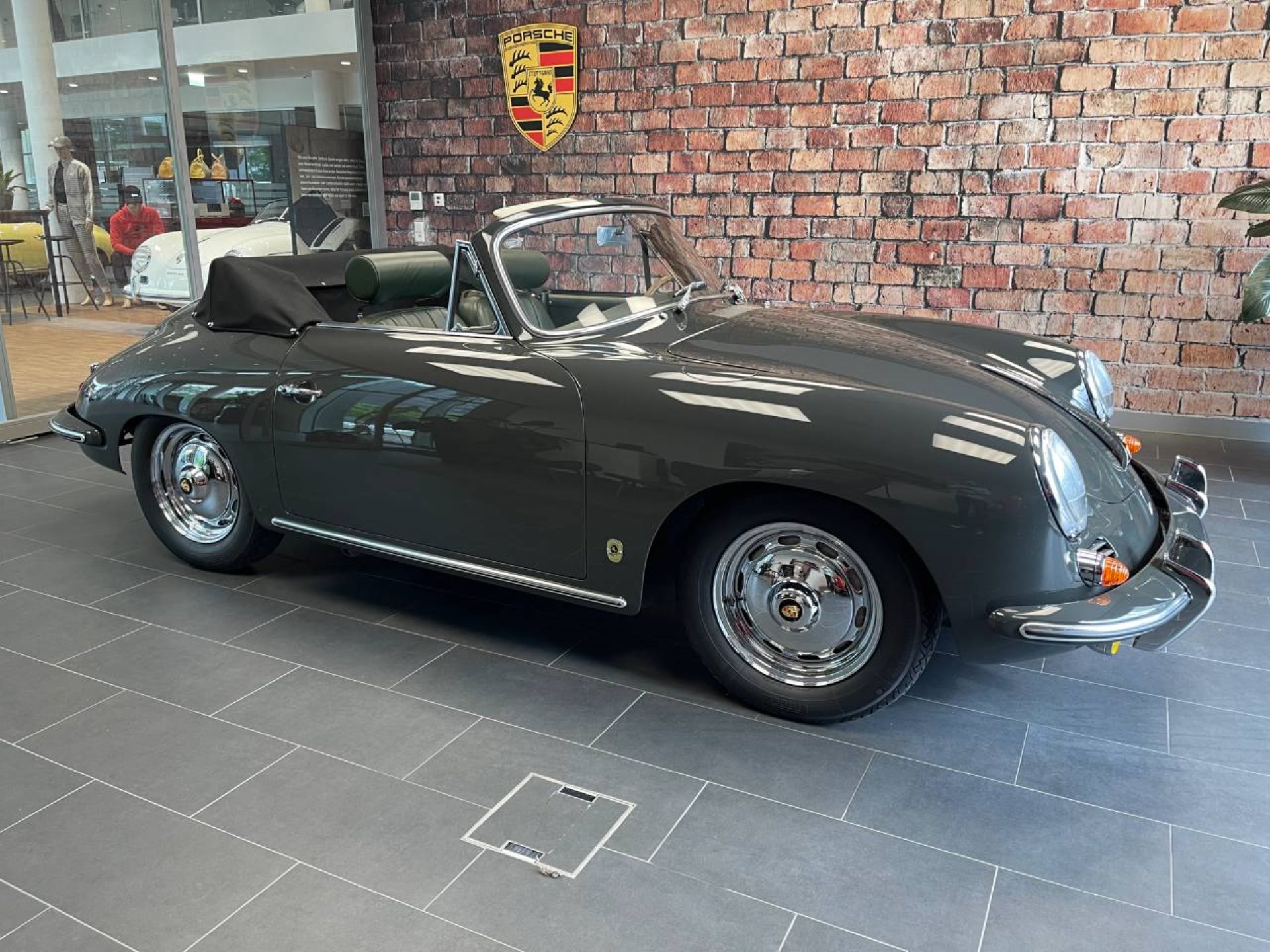 PORSCHE 356 B T6 Cabriolet-image-1