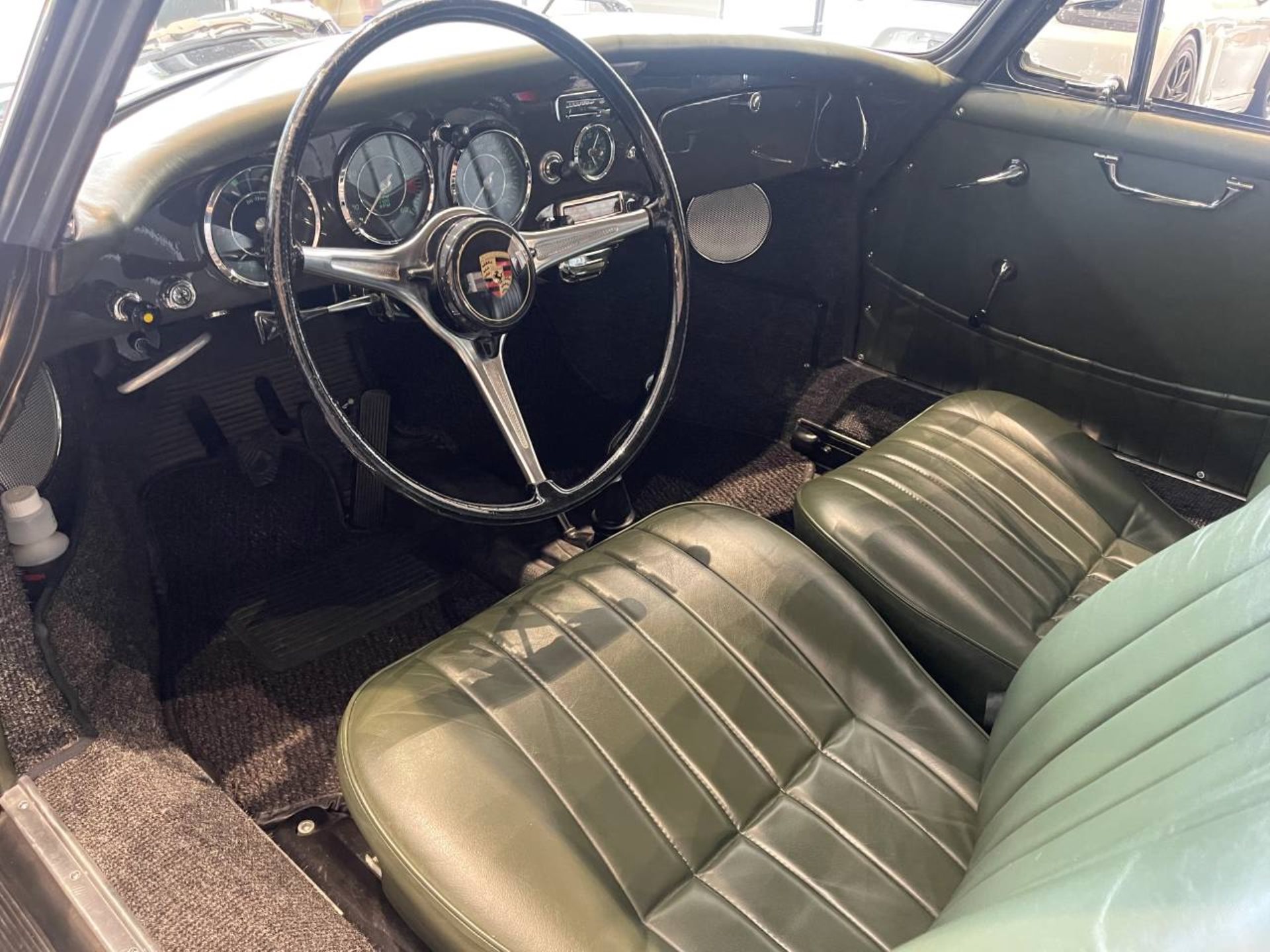 PORSCHE 356 B T6 Cabriolet-image-14