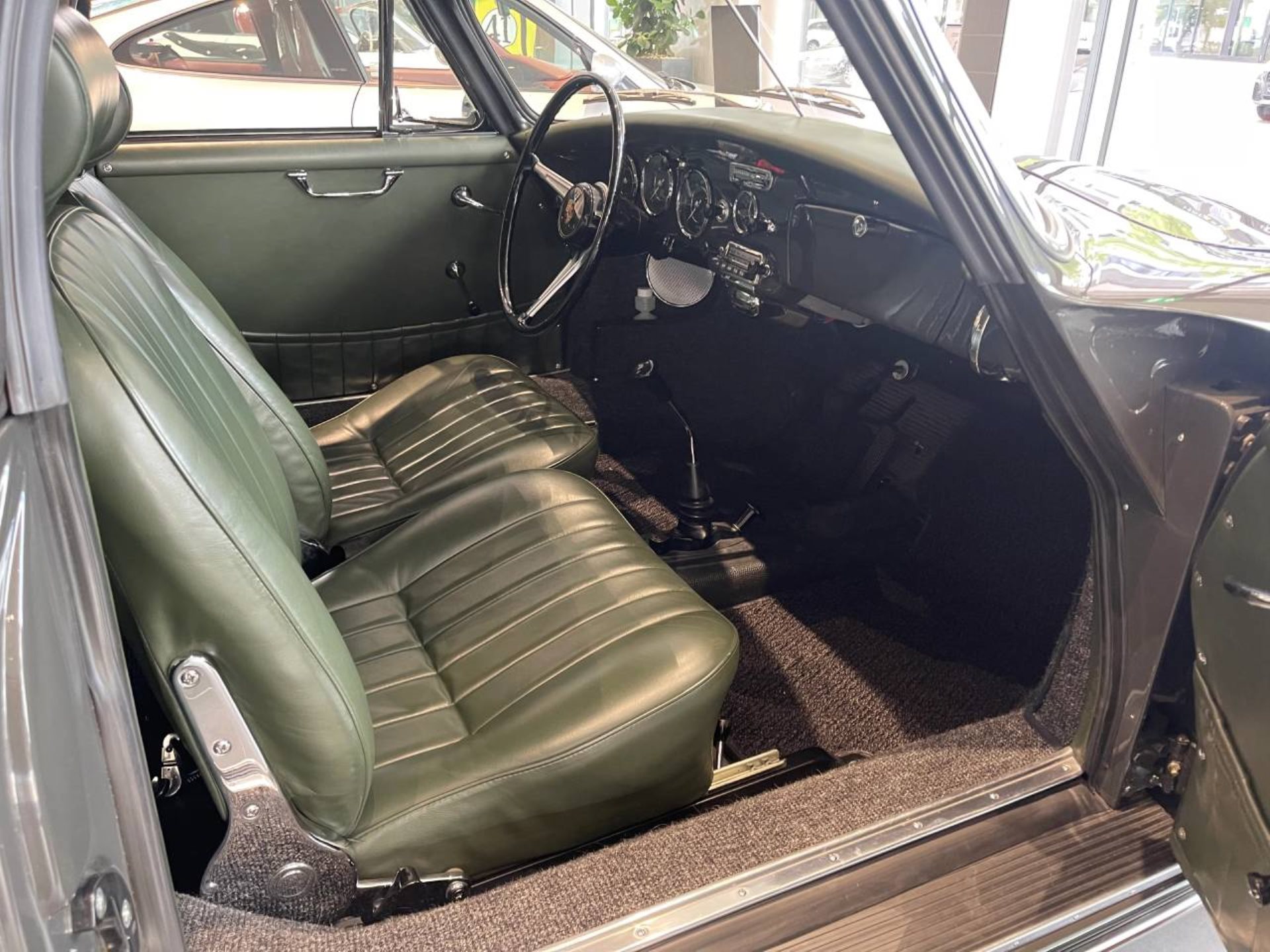 PORSCHE 356 B T6 Cabriolet-image-3