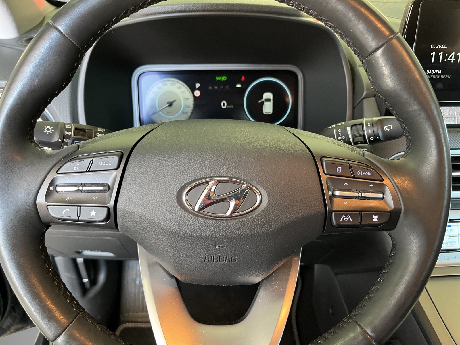 HYUNDAI Kona EV Vertex-image-9