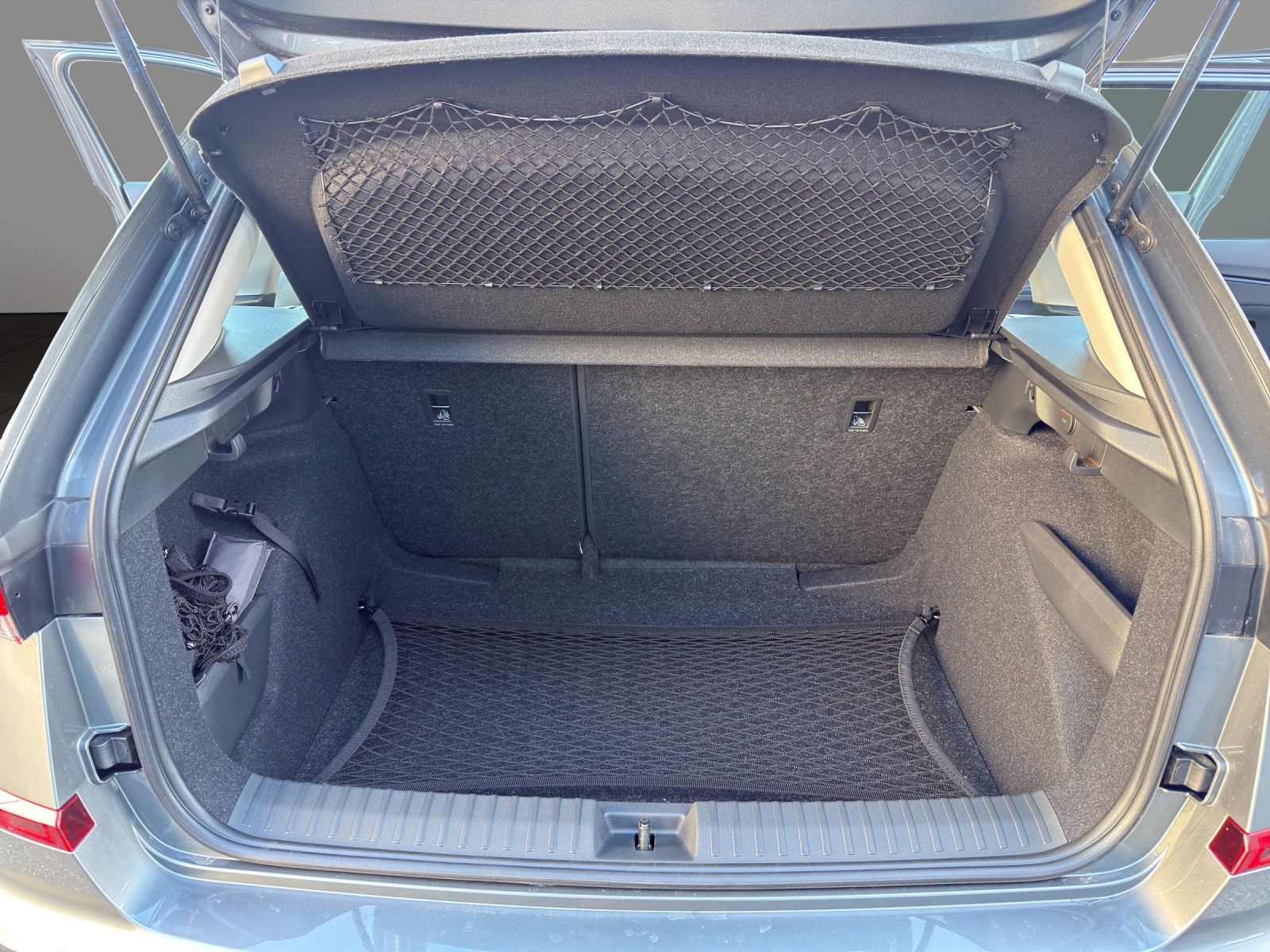 SKODA Kamiq 1.5 TSI Selection DSG-image-18