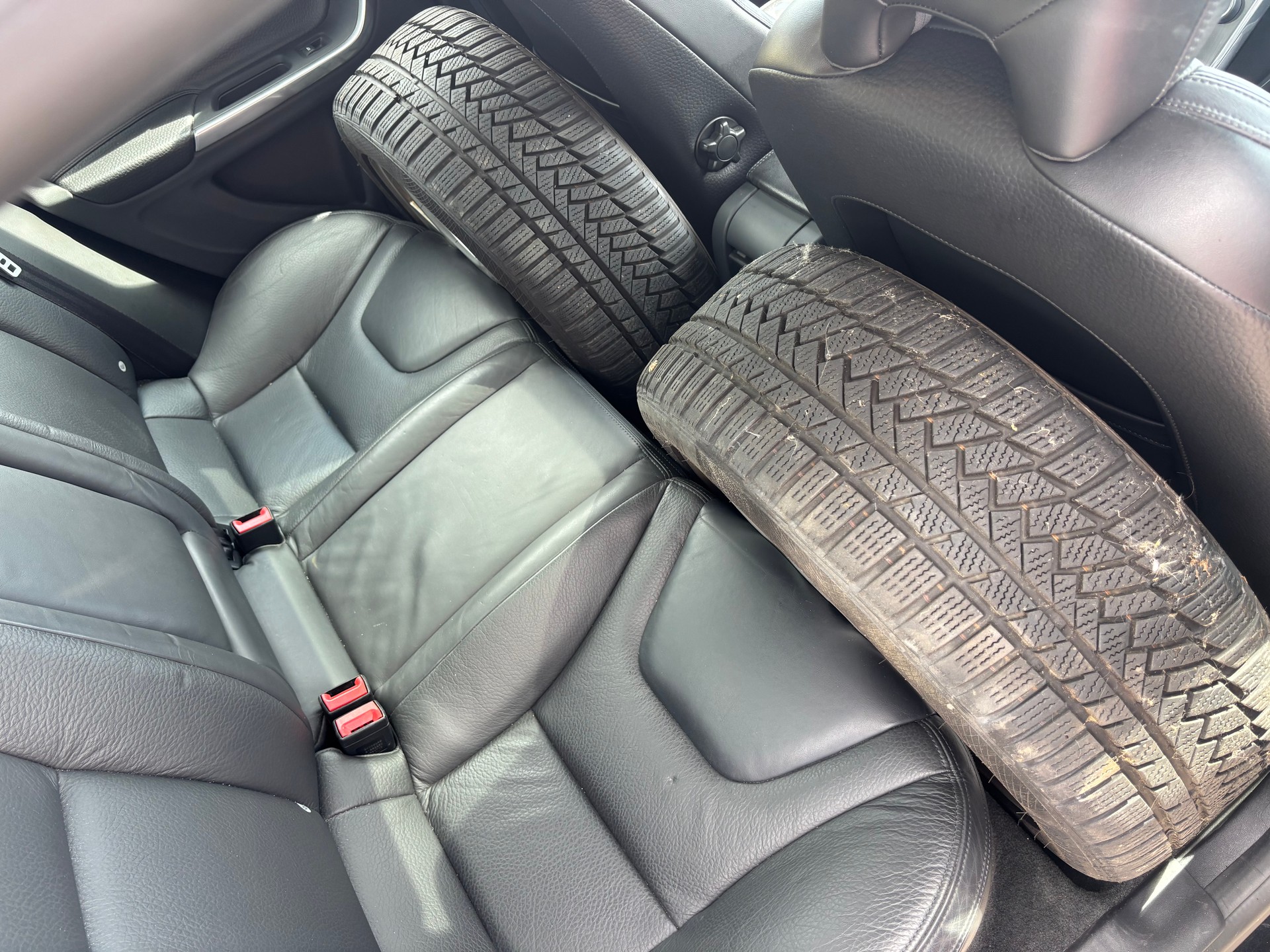 VOLVO S60 T6 AWD Summum Geartronic-image-11