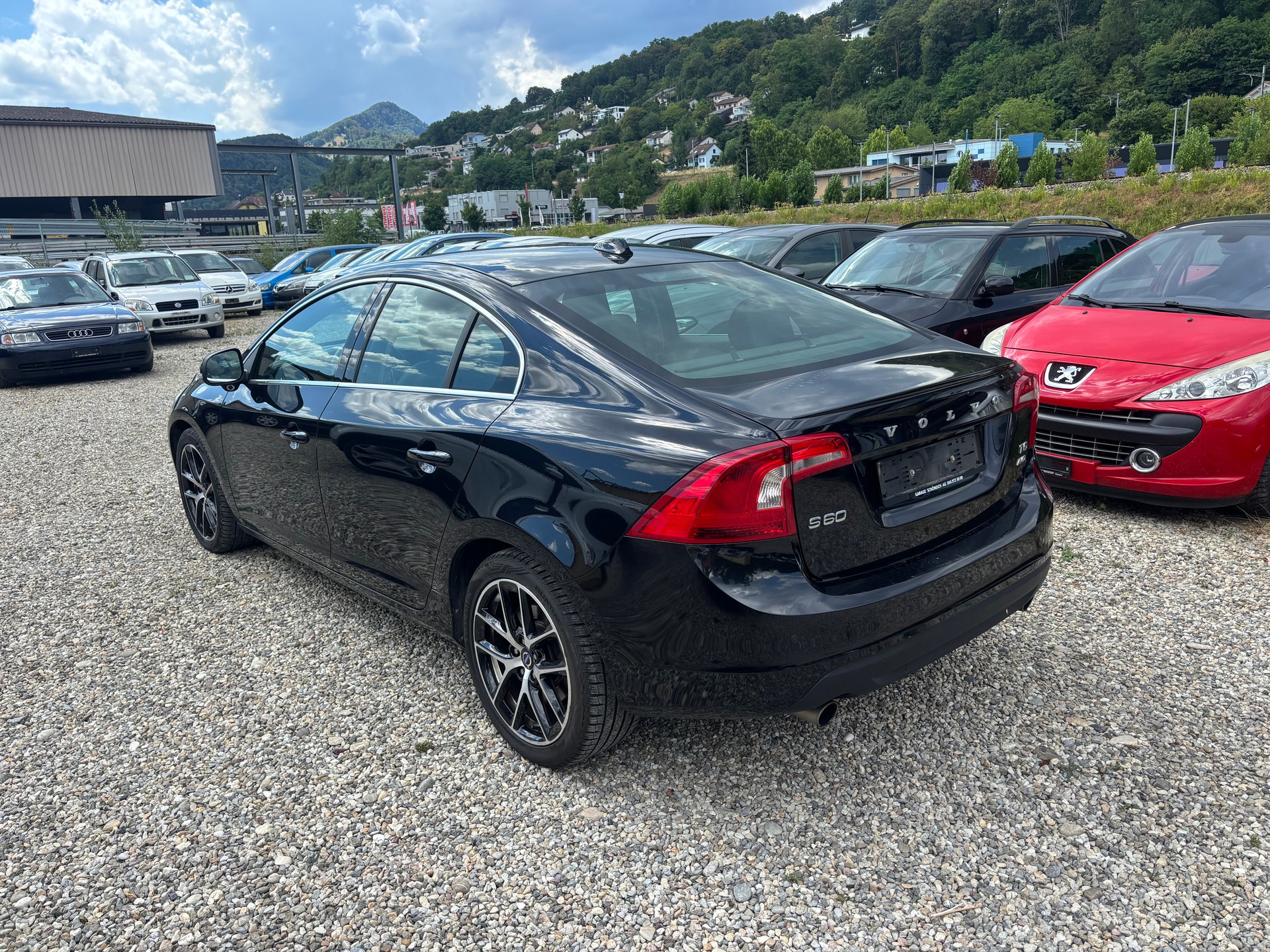 VOLVO S60 T6 AWD Summum Geartronic-image-3
