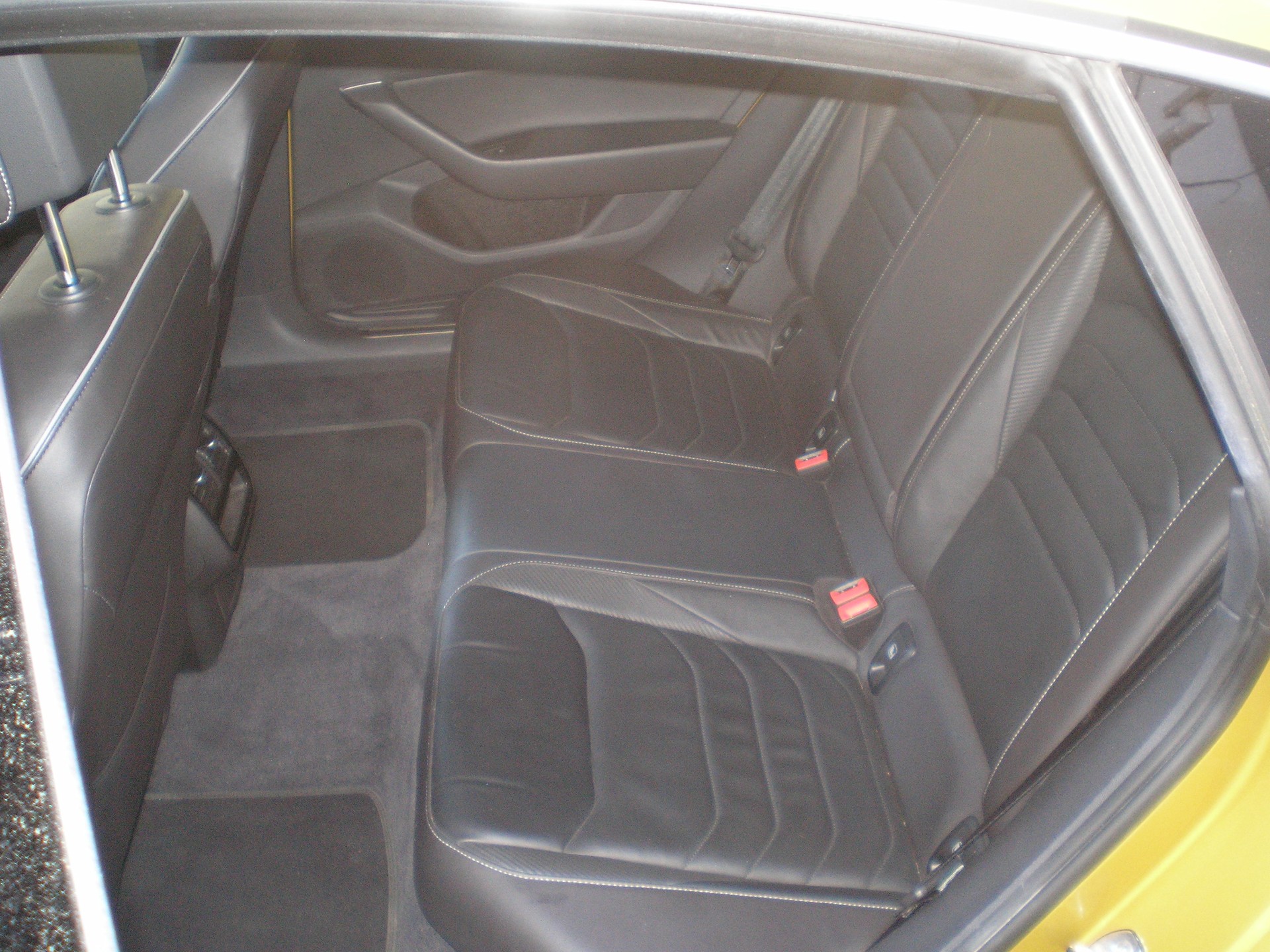VW Arteon 2.0 TSI BMT R-Line 4Motion DSG-image-6