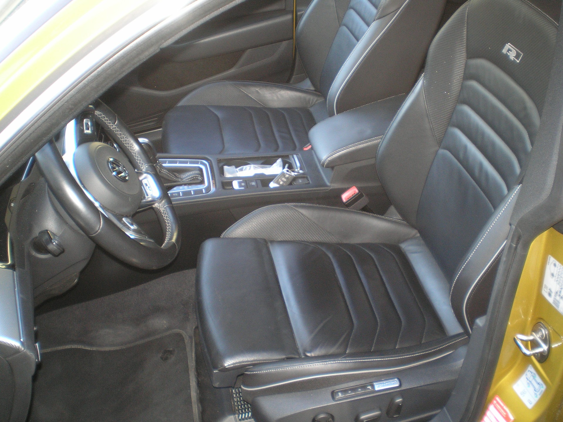 VW Arteon 2.0 TSI BMT R-Line 4Motion DSG-image-3