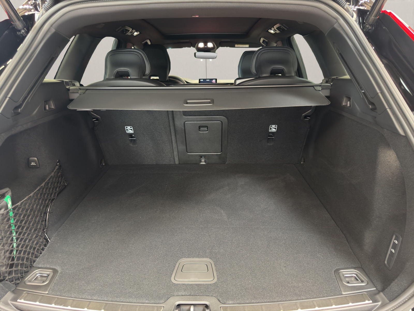 VOLVO XC60 2.0 T8 TE Black Edition eAWD-image-11