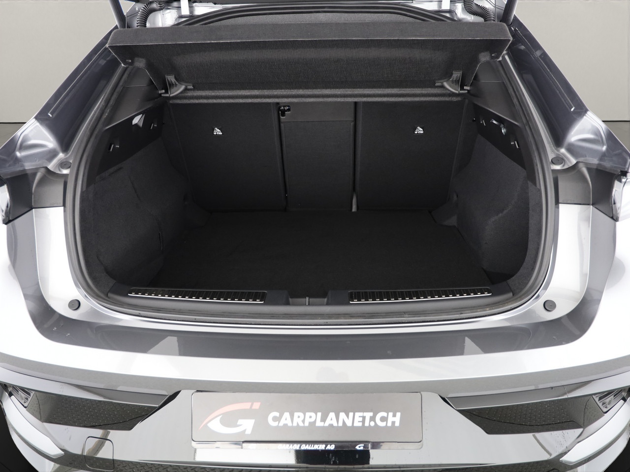 RENAULT Rafale 1.2 E-Tech Plug-in Atelier Alpine-image-8