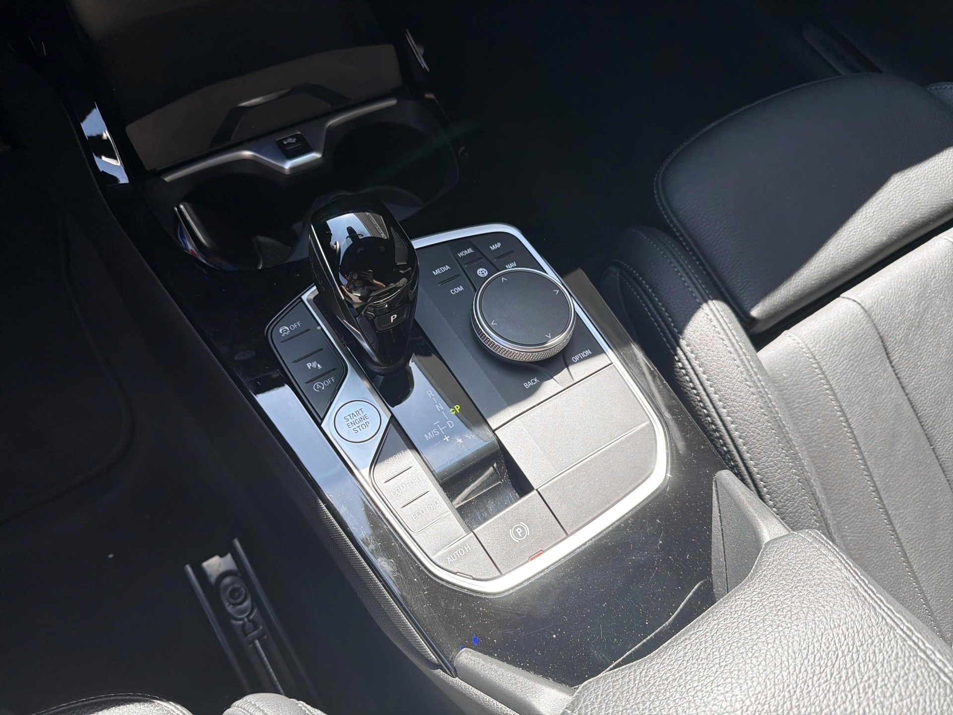 BMW 120d xDrive M Sport Pro-image-11