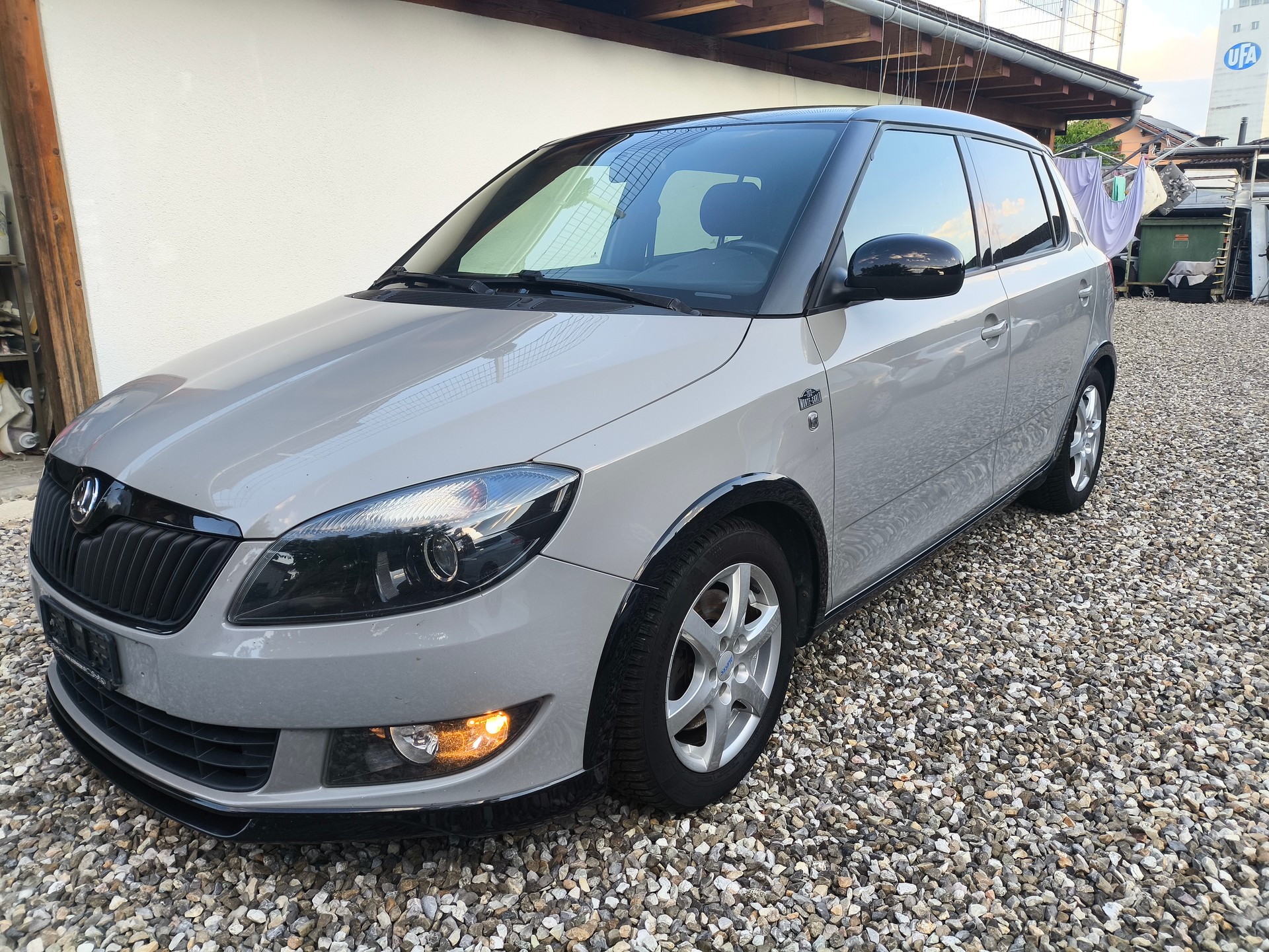 SKODA Fabia 1.2 TSI Monte Carlo-image-5