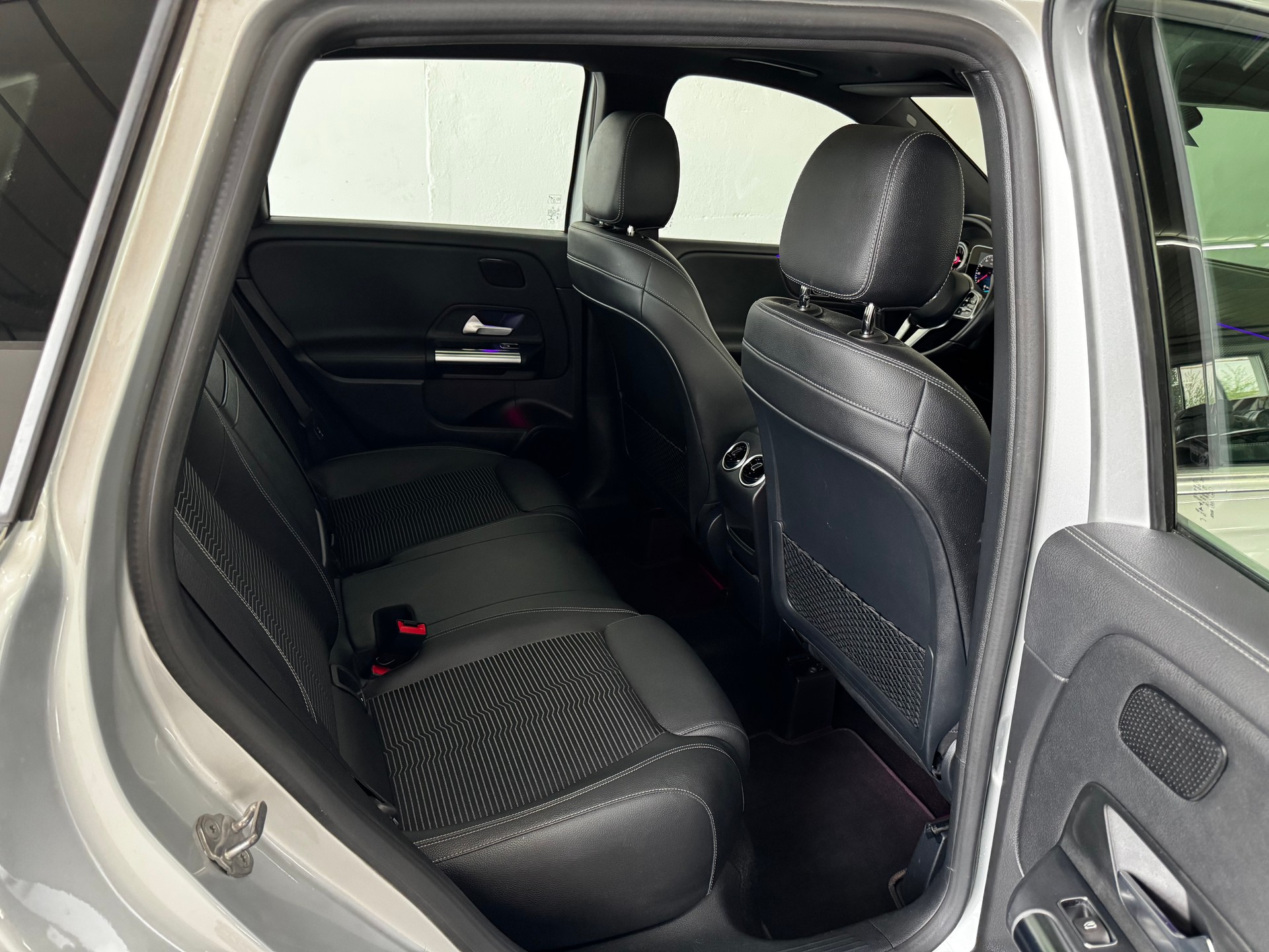 MERCEDES-BENZ B 220 4Matic Progressive 7G-DCT-image-26