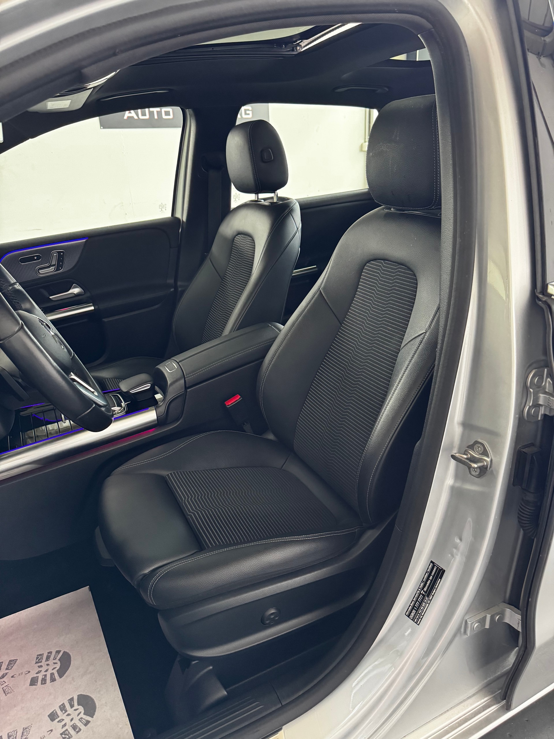 MERCEDES-BENZ B 220 4Matic Progressive 7G-DCT-image-16