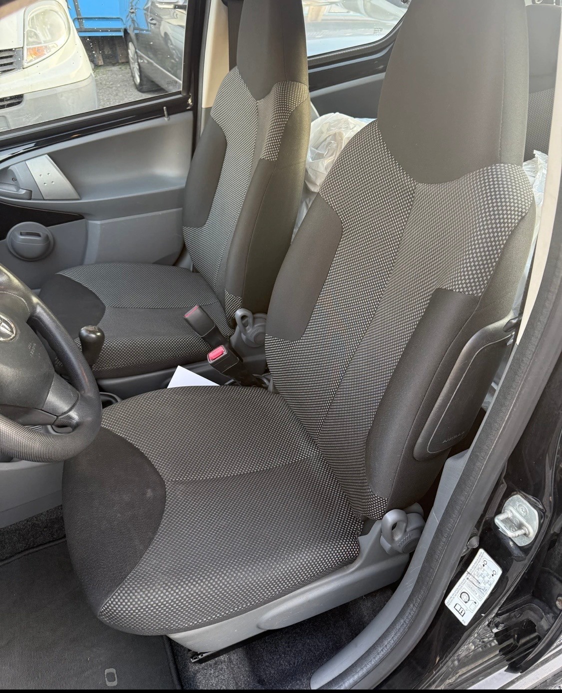 TOYOTA Aygo 1.0 easy-image-7