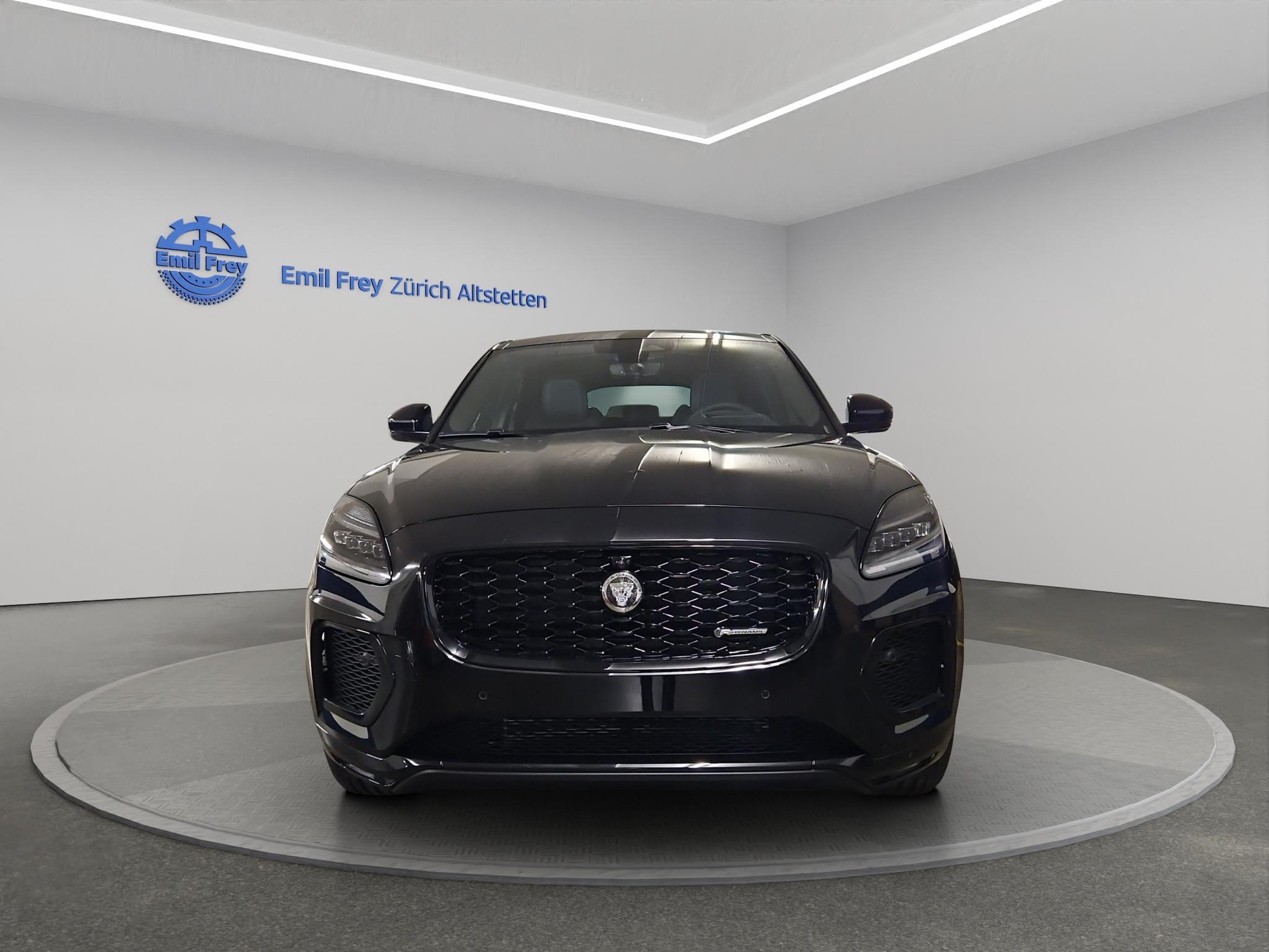 JAGUAR E-Pace 1.5 T 270e R-Dynamic SE AWD (Plug-in Hybrid)-image-3