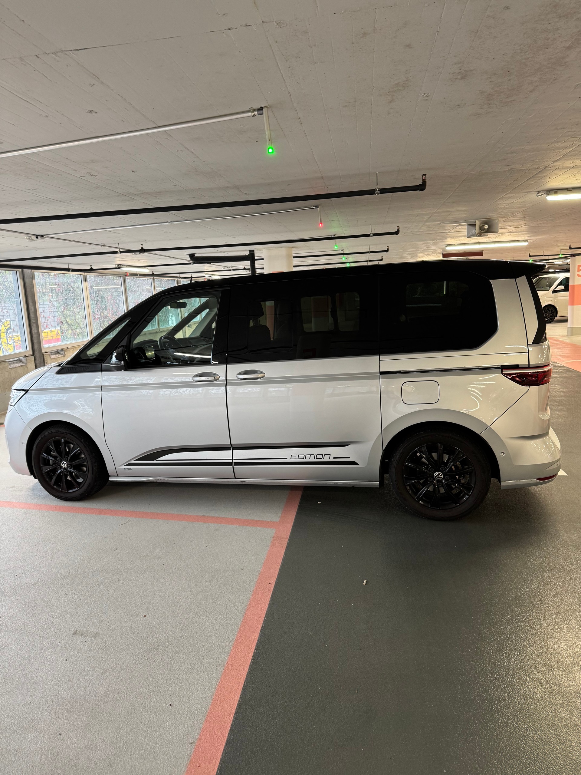 VW 2.0 TDI Life Edition DSG-image-1