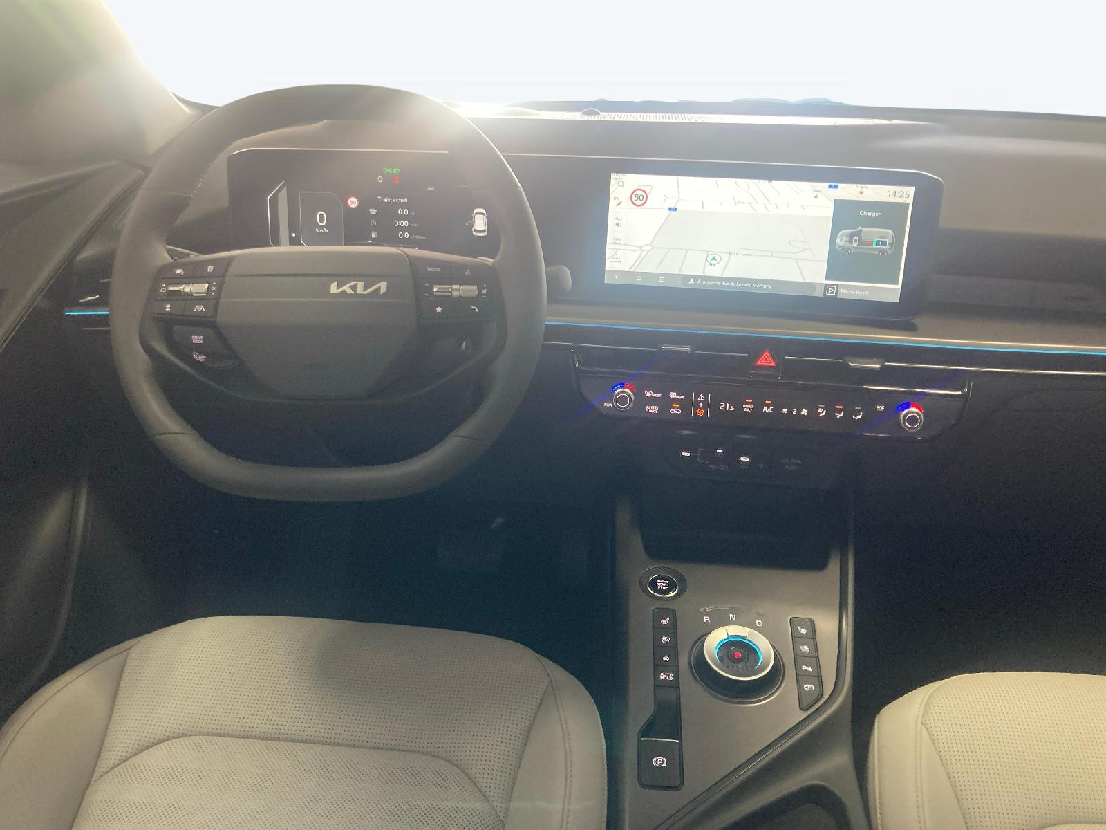 KIA Niro 1.6 GDi Hybrid Style-image-8