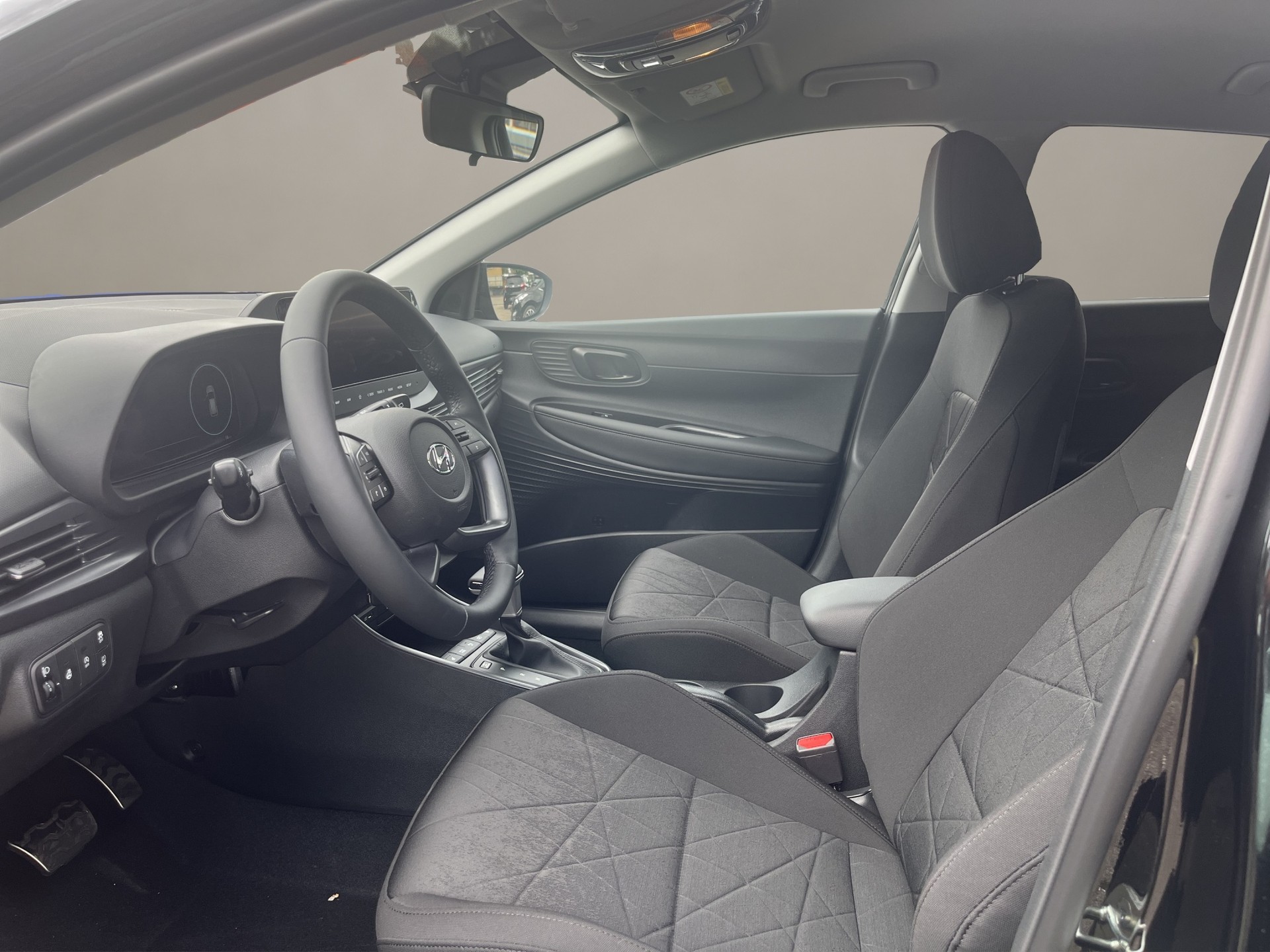 HYUNDAI Bayon 1.0 T-GDi Amplia DCT-image-7