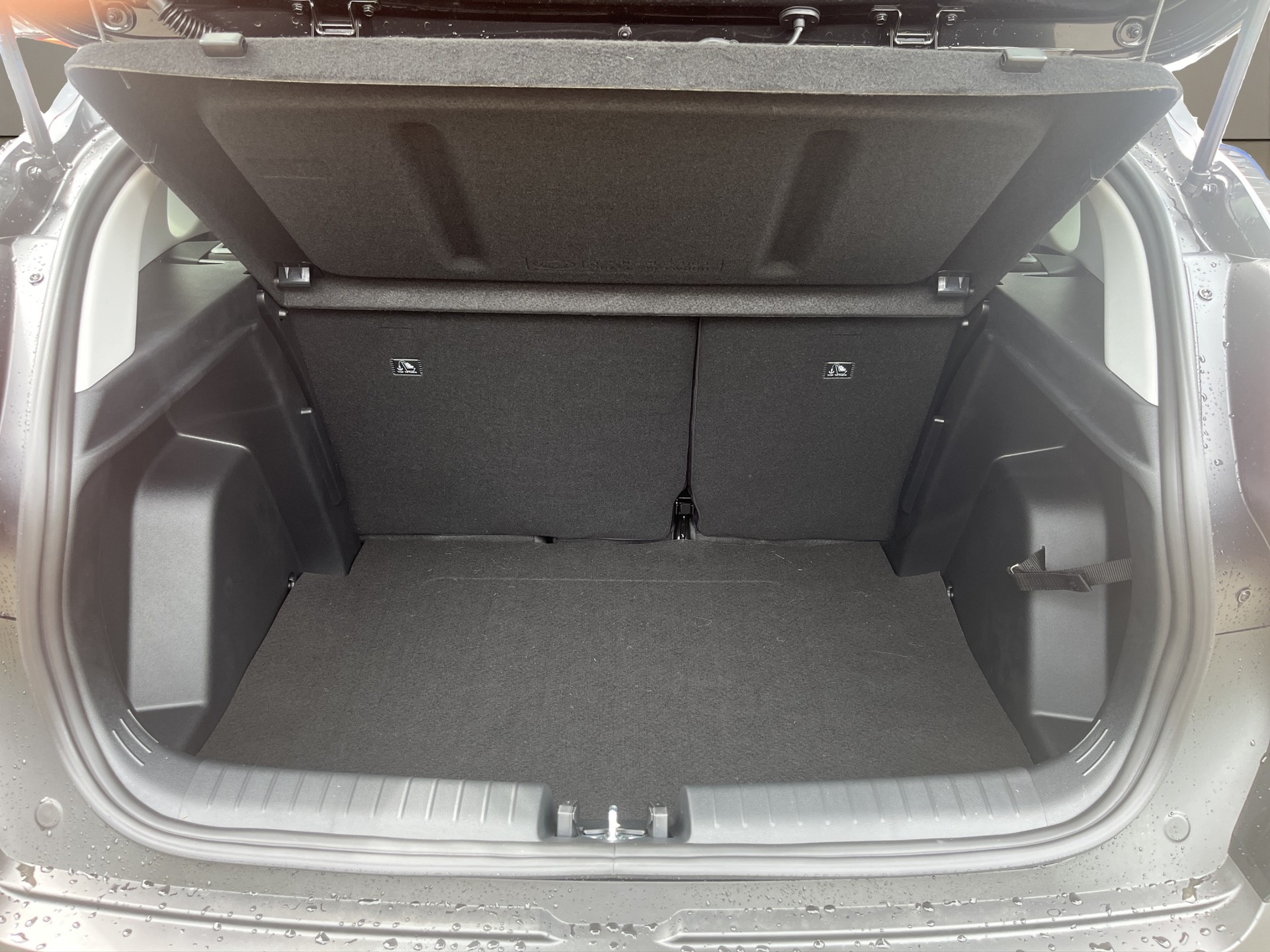 HYUNDAI Bayon 1.0 T-GDi Amplia DCT-image-9