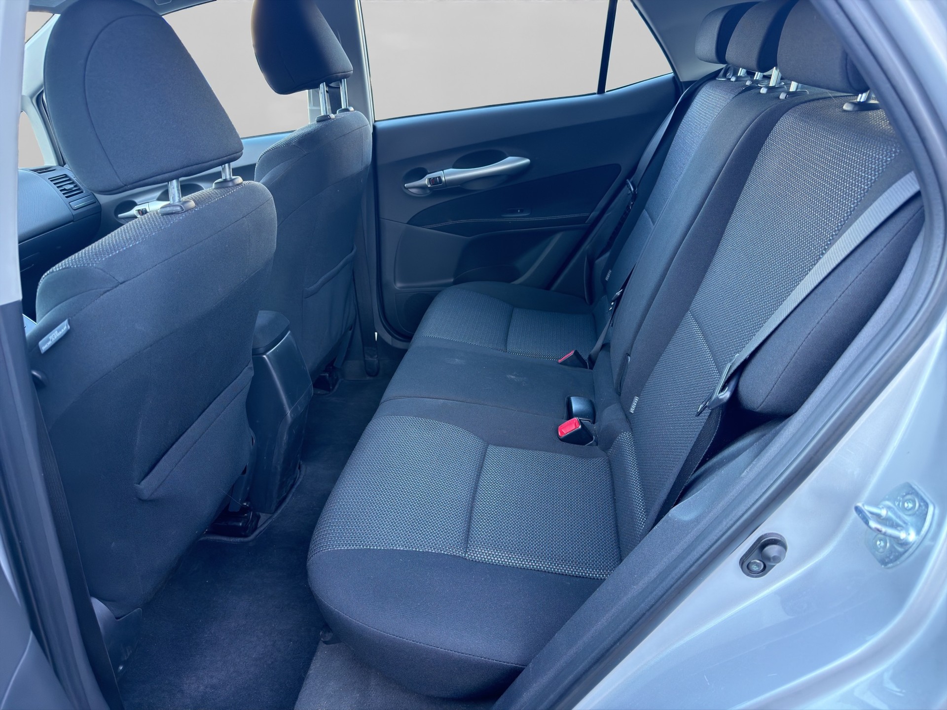 TOYOTA Auris 1.8 16V HSD Linea Luna-image-12