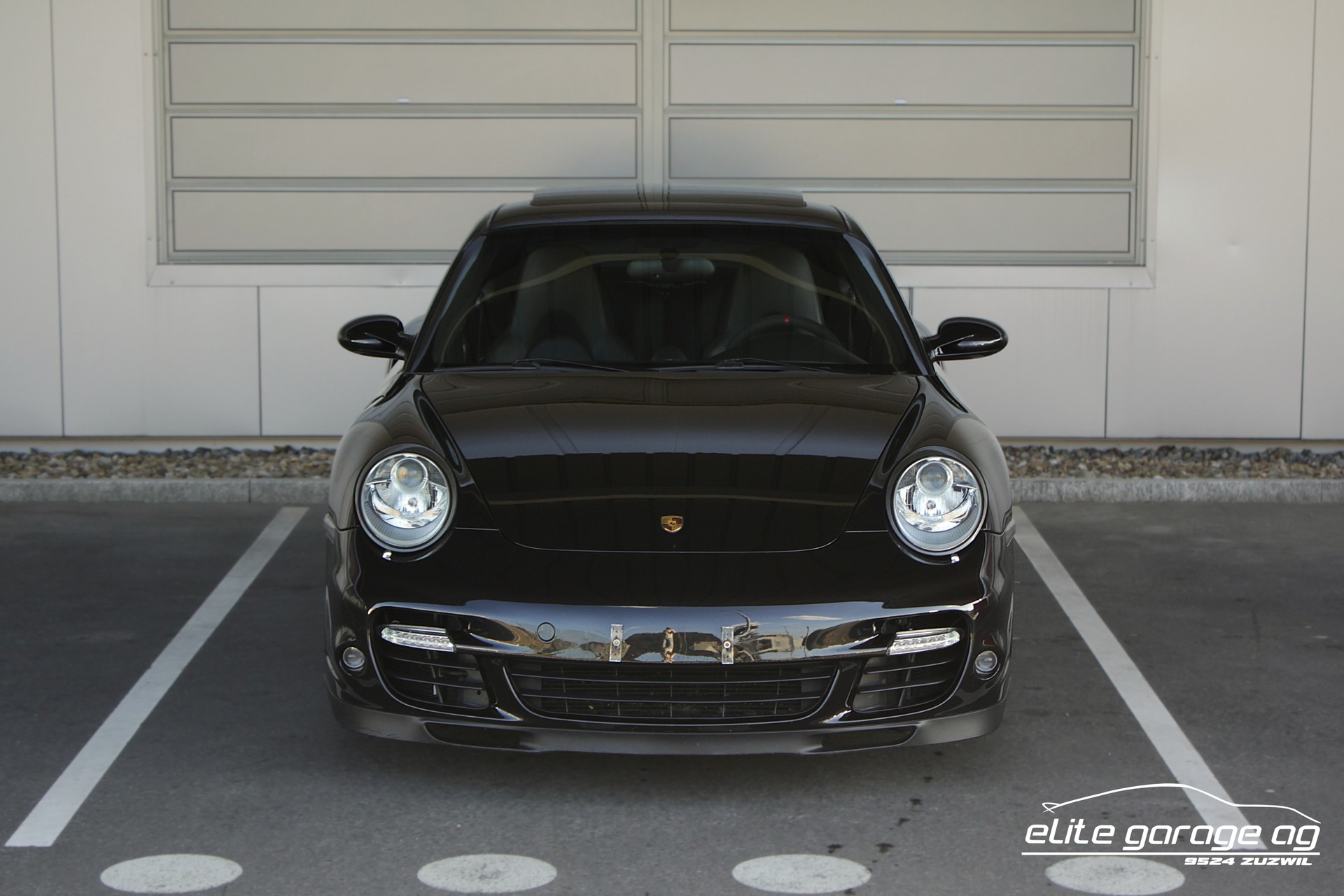 PORSCHE 911 Turbo LIEBHABERFAHRZEUG-image-7