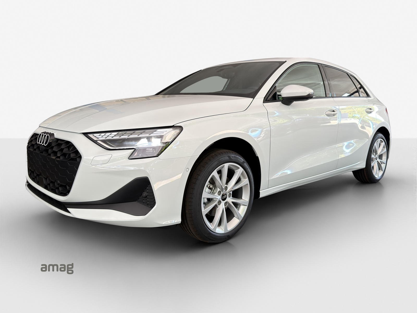 AUDI A3 Sportback TFSI 110 kW Attraction S tronic-image-0