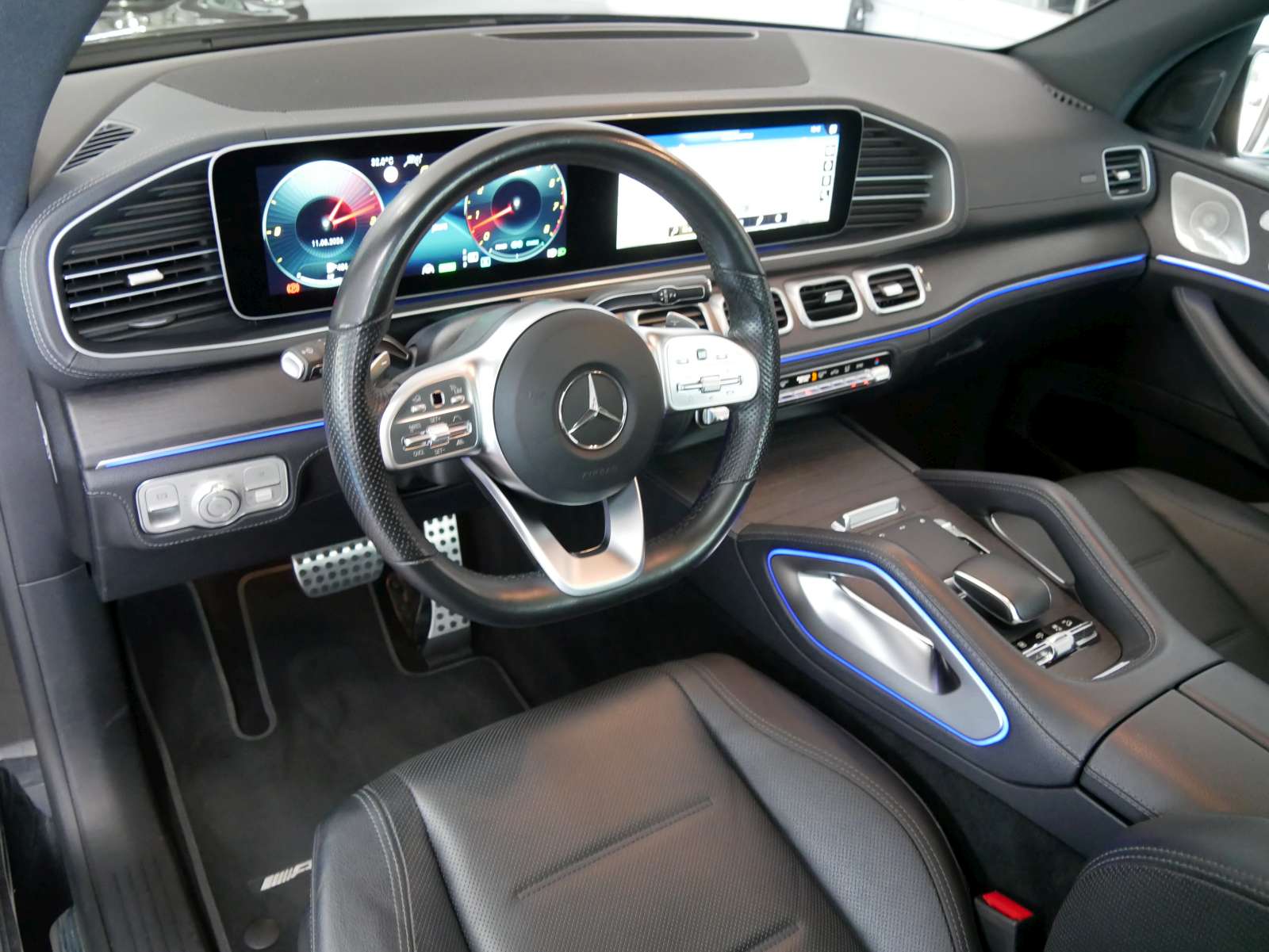 MERCEDES-BENZ GLE 580 4Matic AMG Line 9G-Tronic-image-8