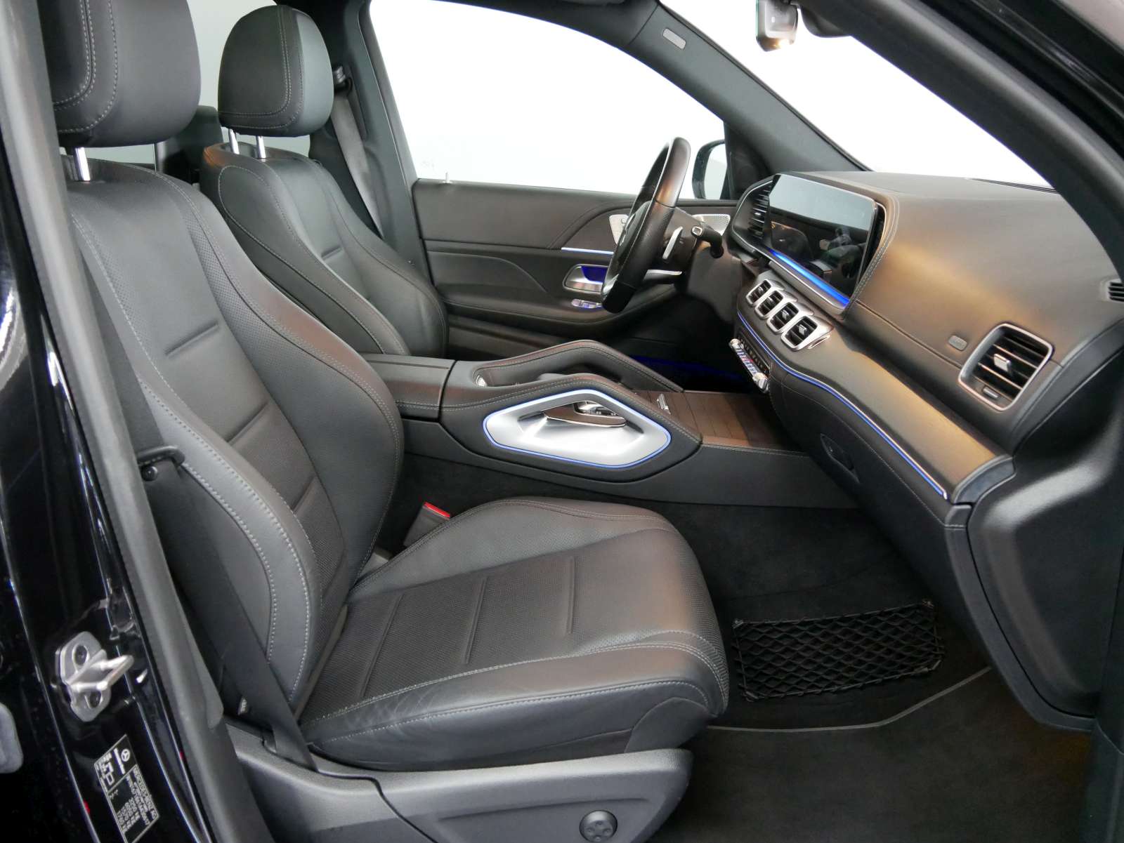 MERCEDES-BENZ GLE 580 4Matic AMG Line 9G-Tronic-image-10
